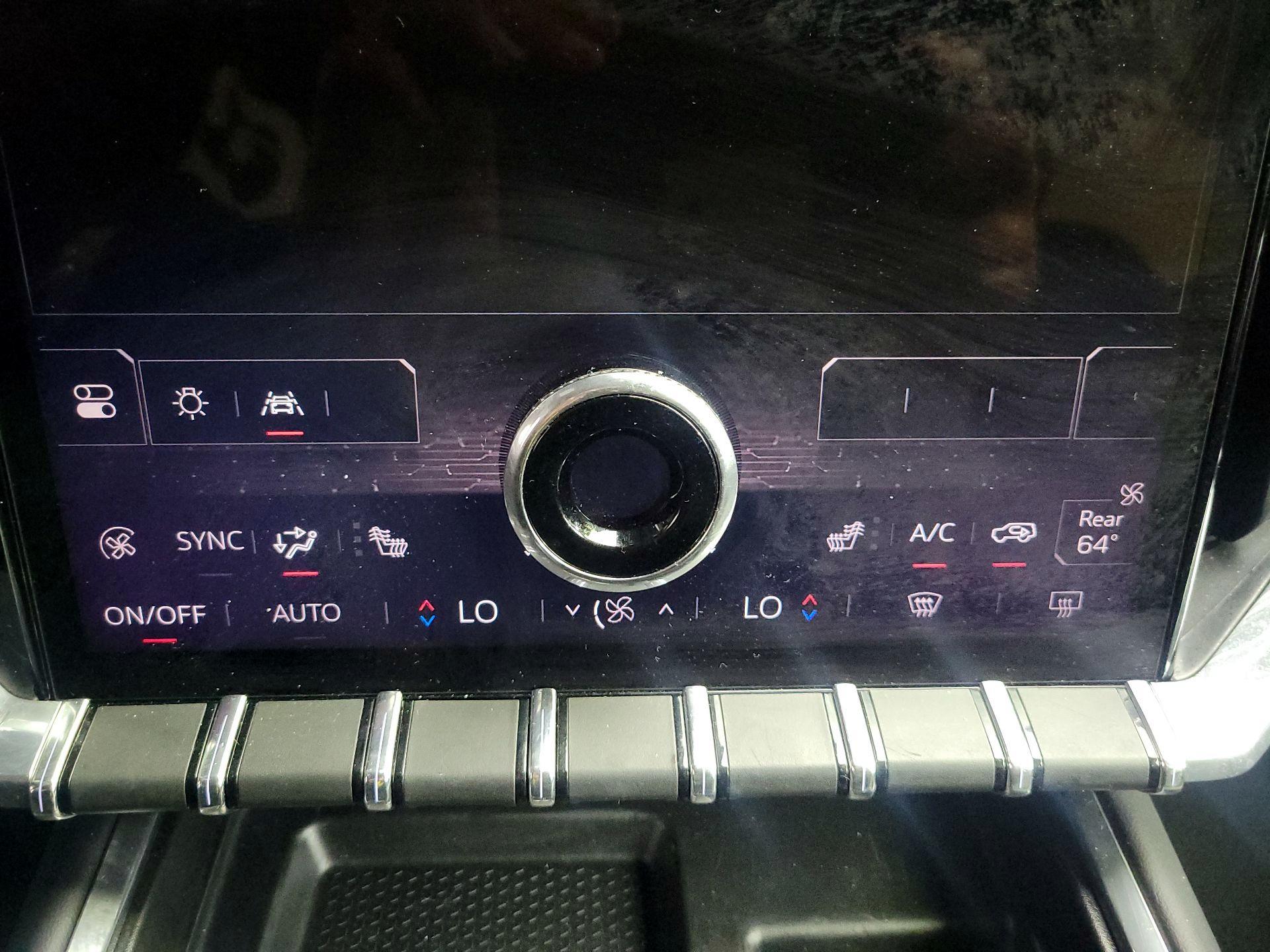 Thumbnail: 2025 GMC Acadia - 16