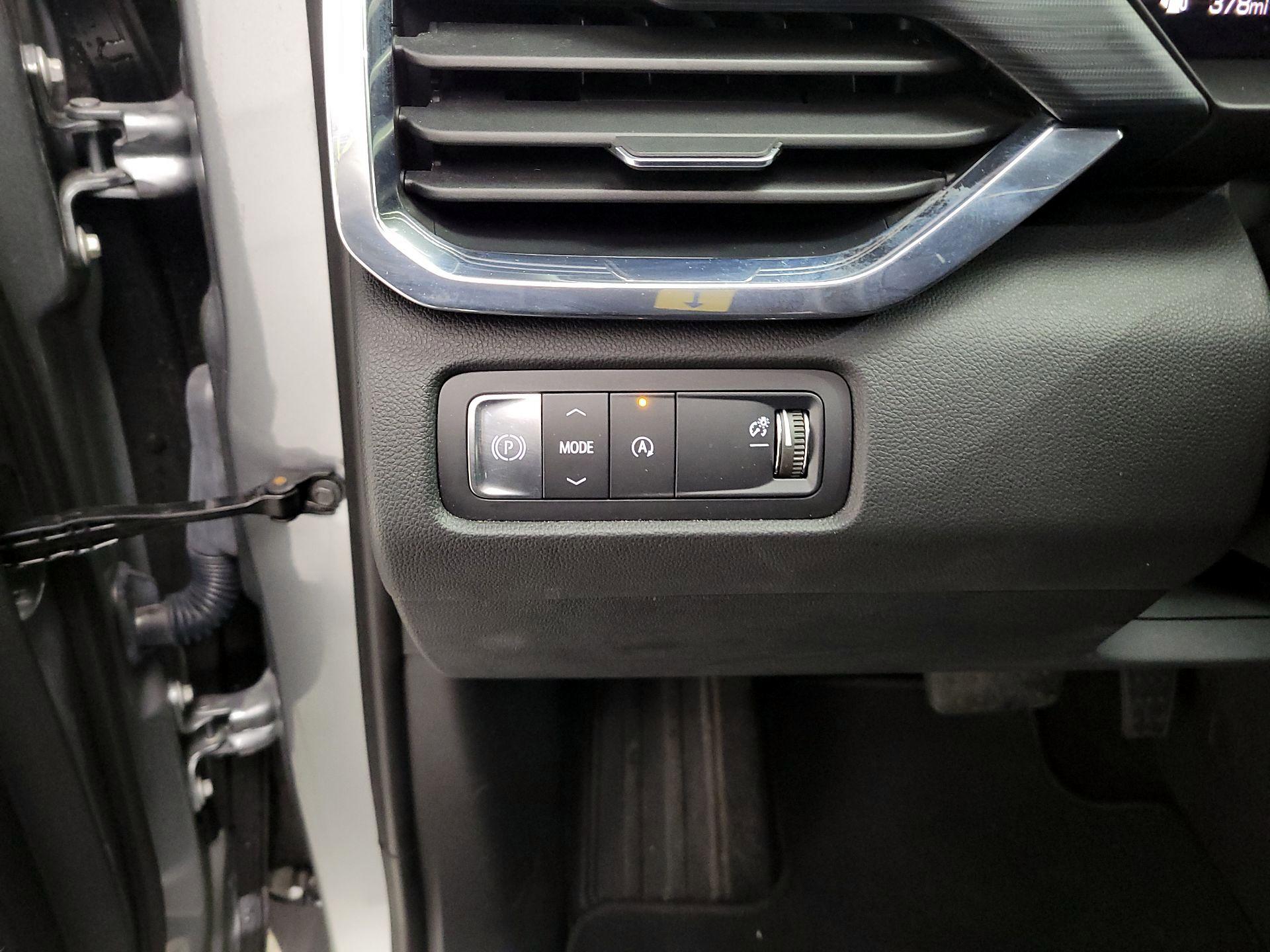 Thumbnail: 2025 GMC Acadia - 13