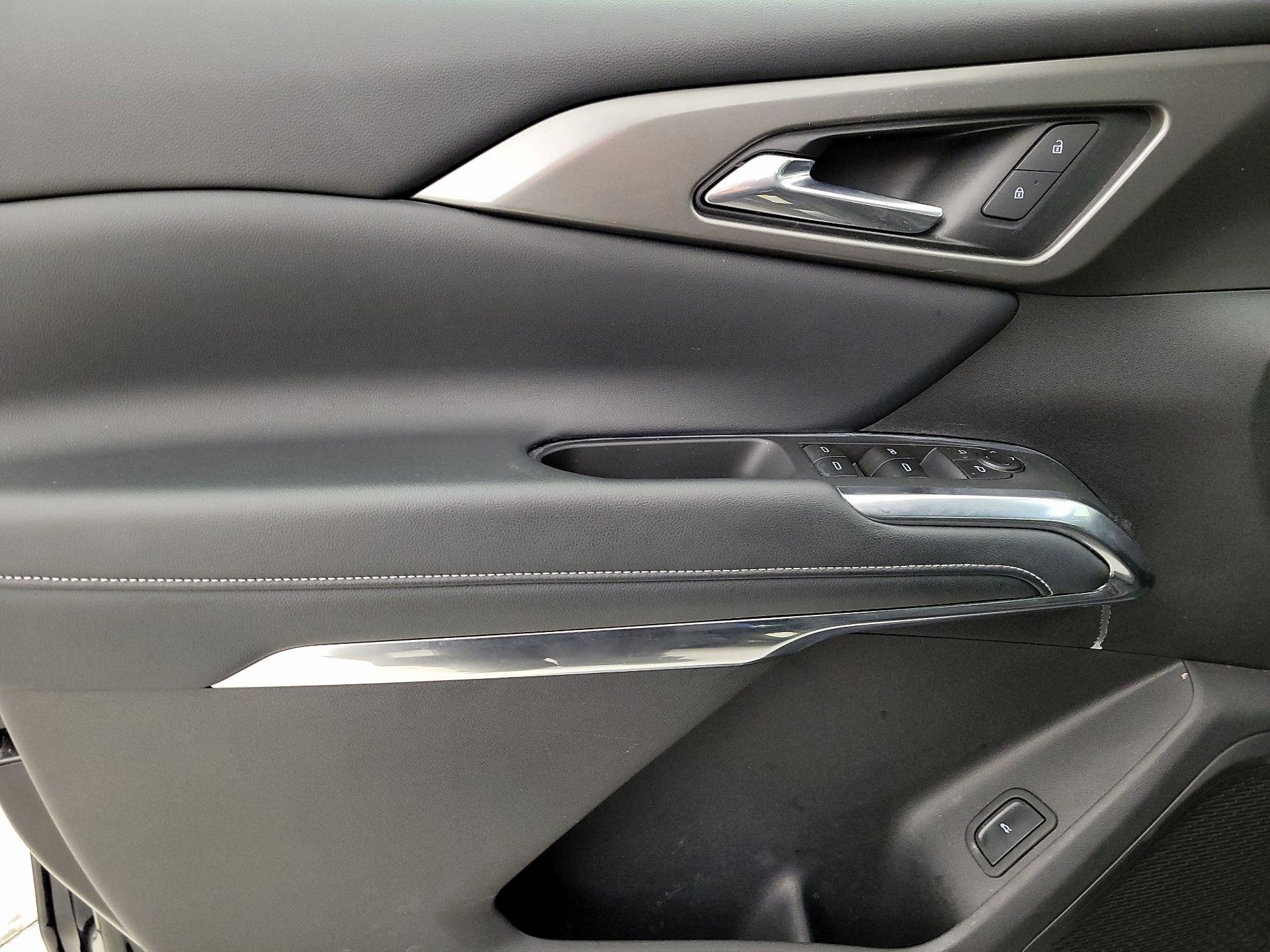 Thumbnail: 2025 Chevrolet Traverse - 12