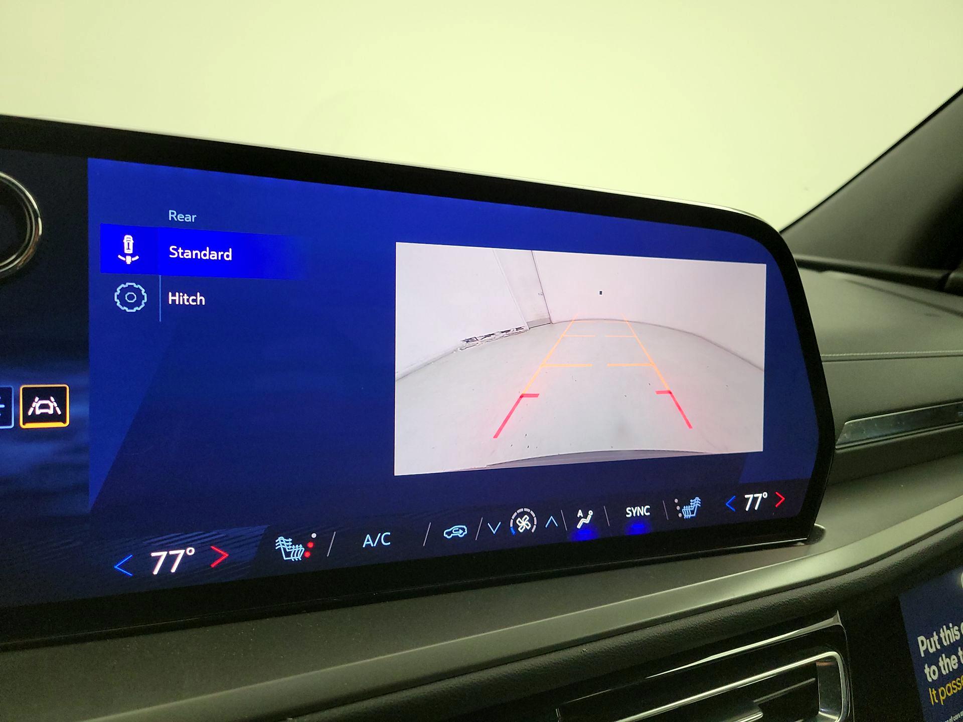 Thumbnail: 2025 Chevrolet Traverse - 15