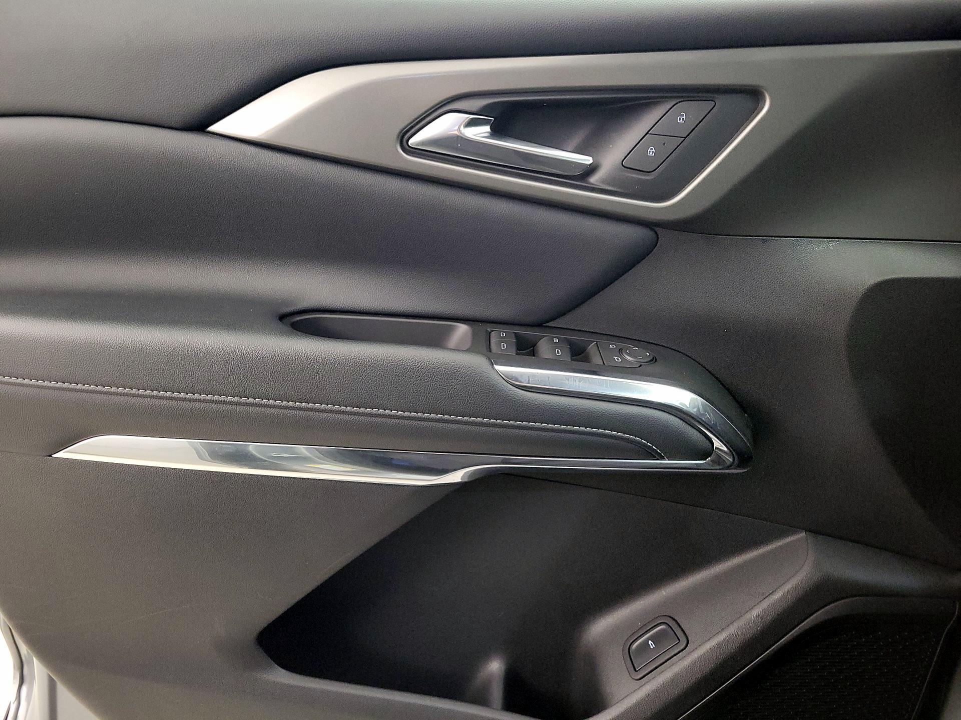 Thumbnail: 2025 Chevrolet Traverse - 12