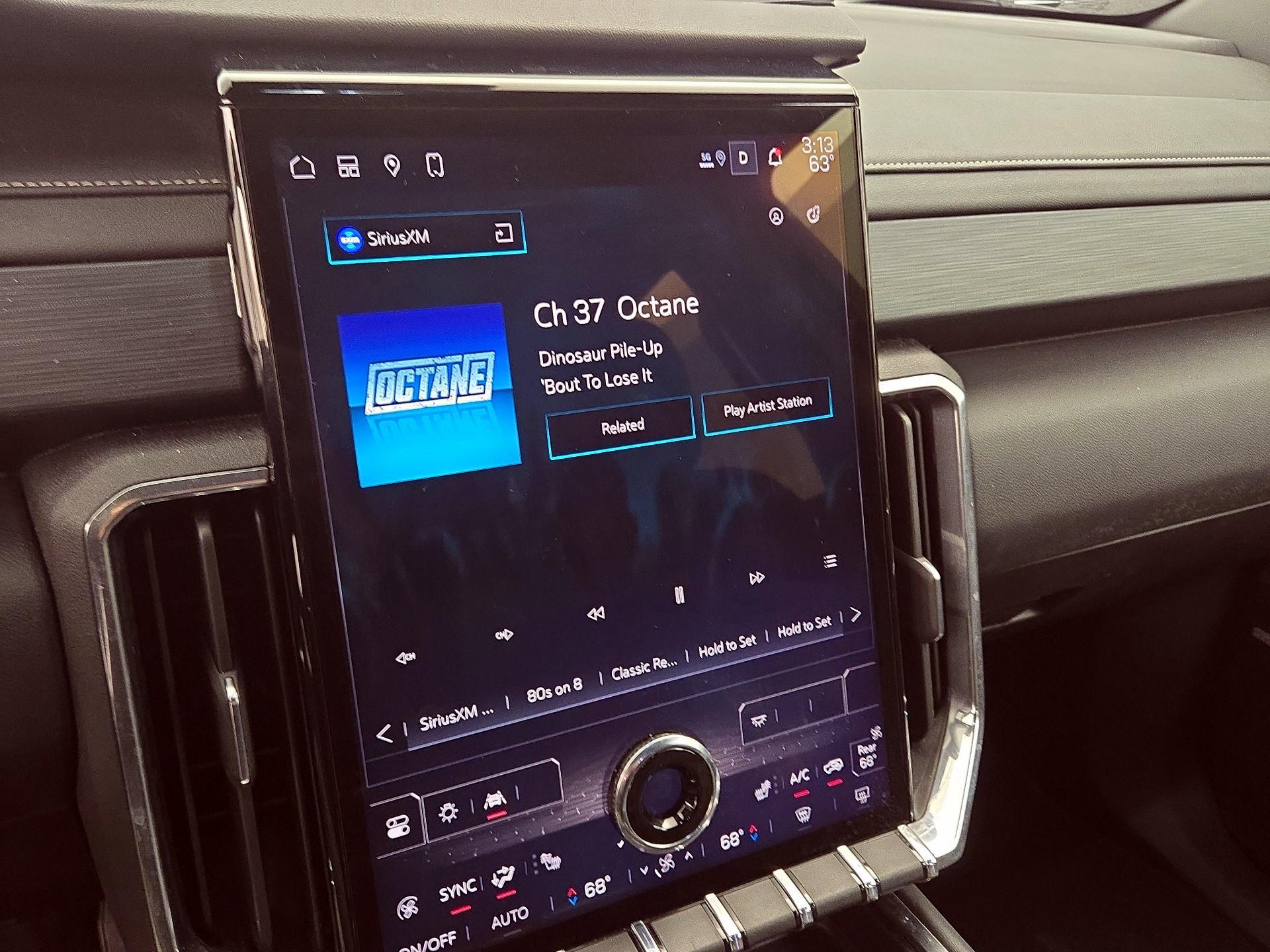 Thumbnail: 2025 GMC Acadia - 16