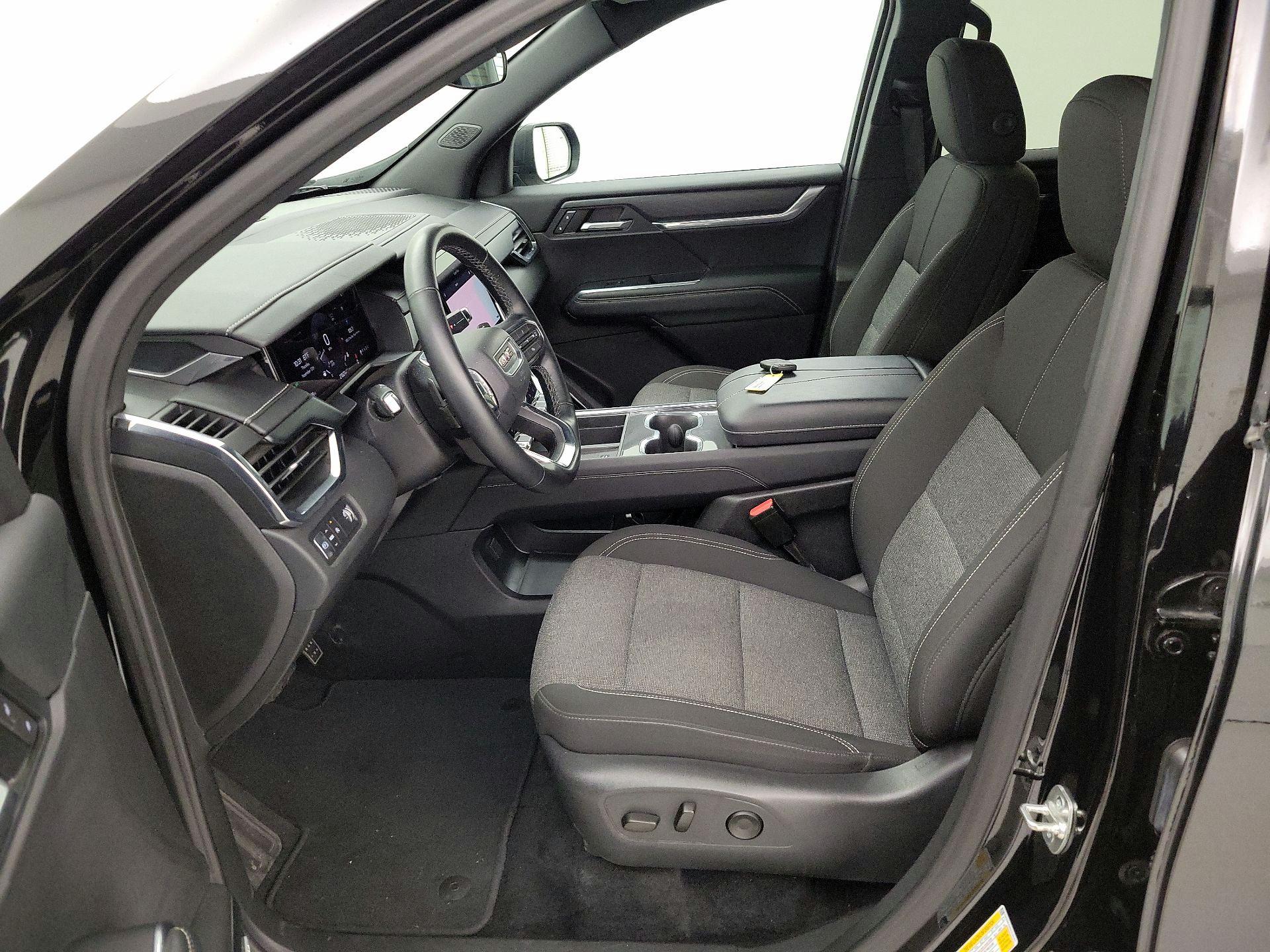 Thumbnail: 2025 GMC Acadia - 11