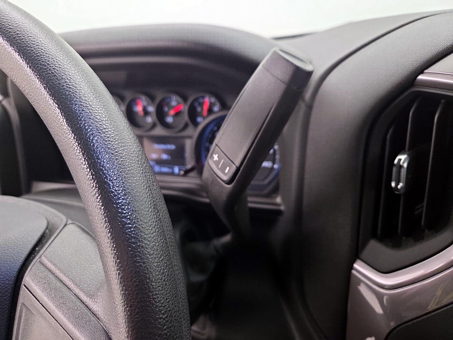 Thumbnail: 2023 Chevrolet Silverado 1500 - 17