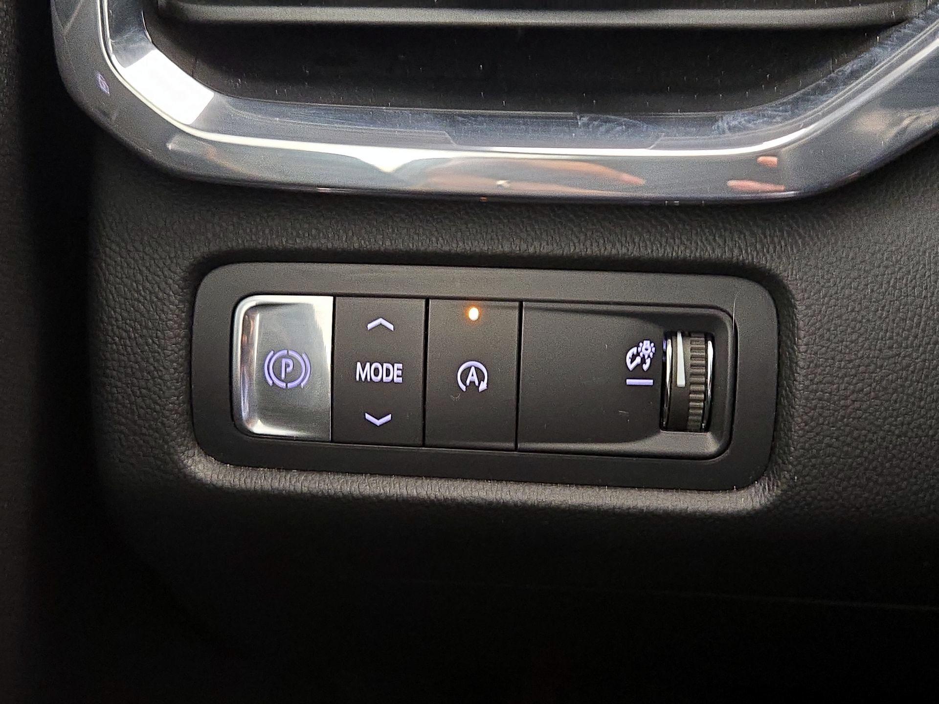 Thumbnail: 2025 GMC Acadia - 13