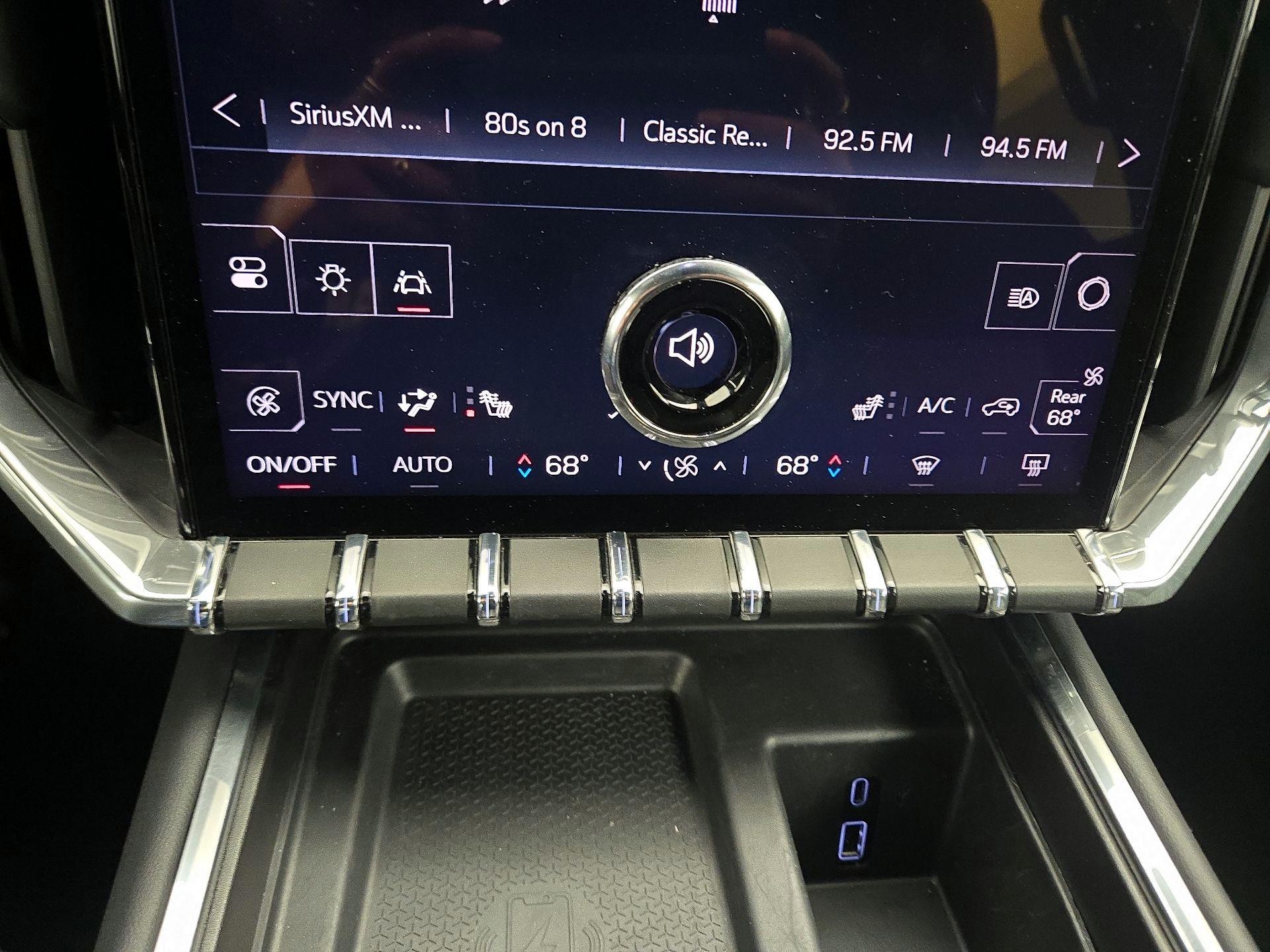 Thumbnail: 2025 GMC Acadia - 17