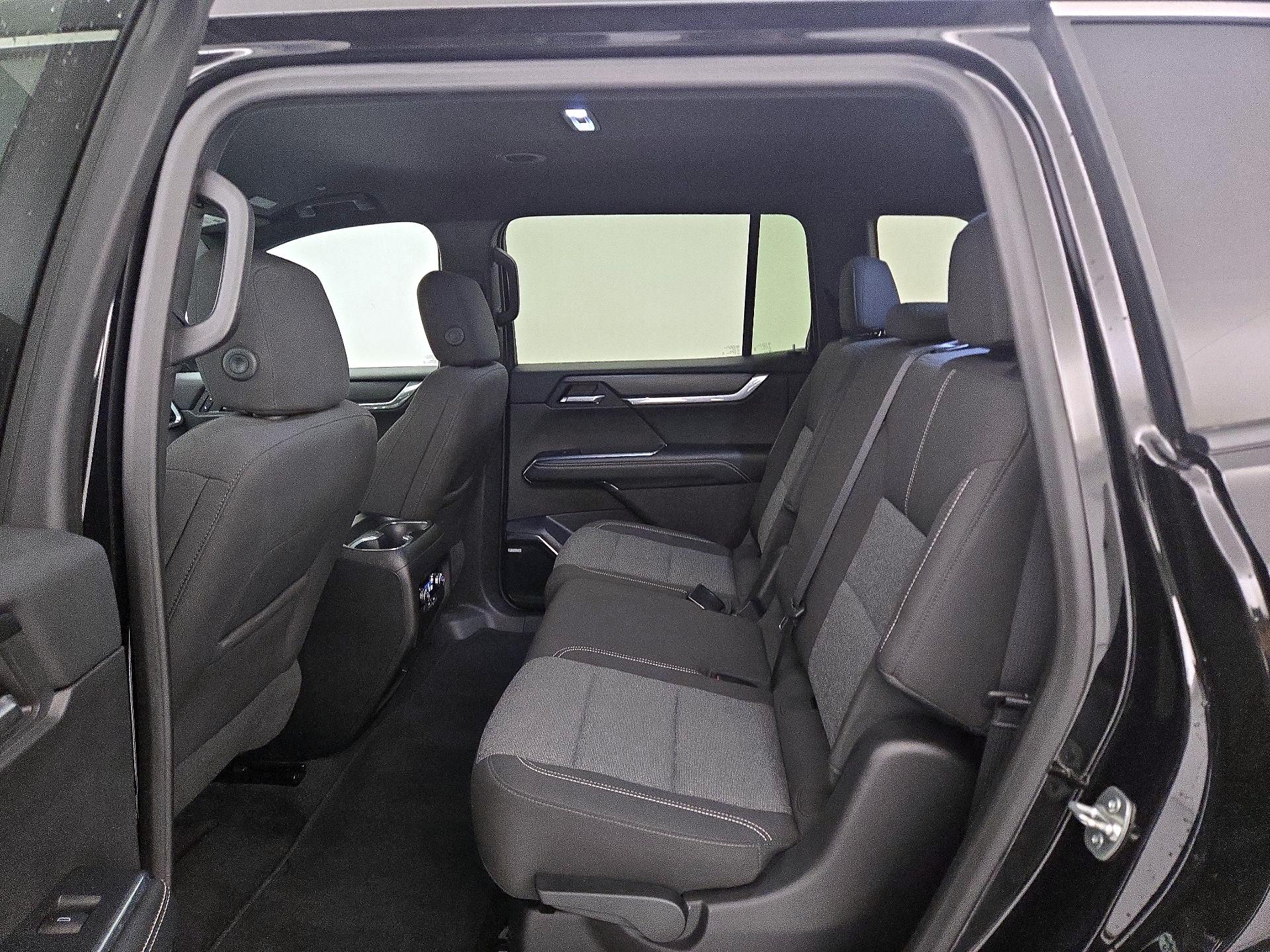 Thumbnail: 2025 GMC Acadia - 20