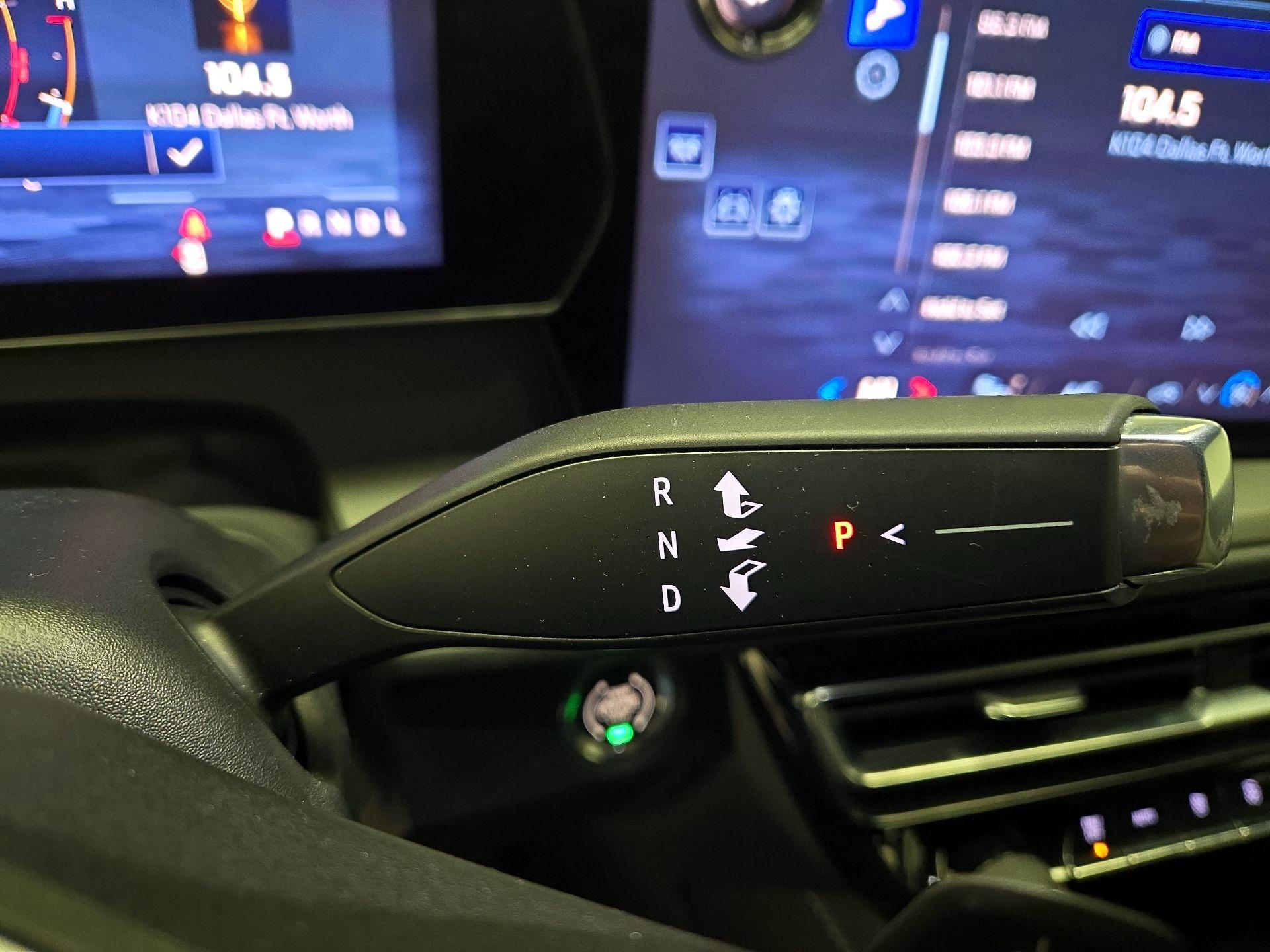 Thumbnail: 2025 Chevrolet Traverse - 18