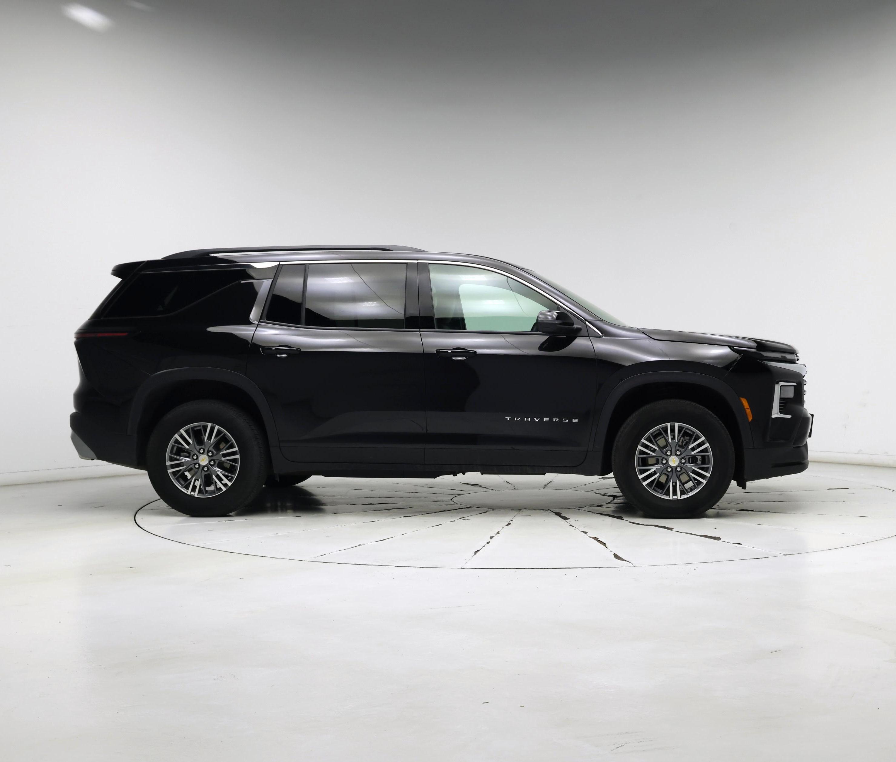 Thumbnail: 2025 Chevrolet Traverse - 7