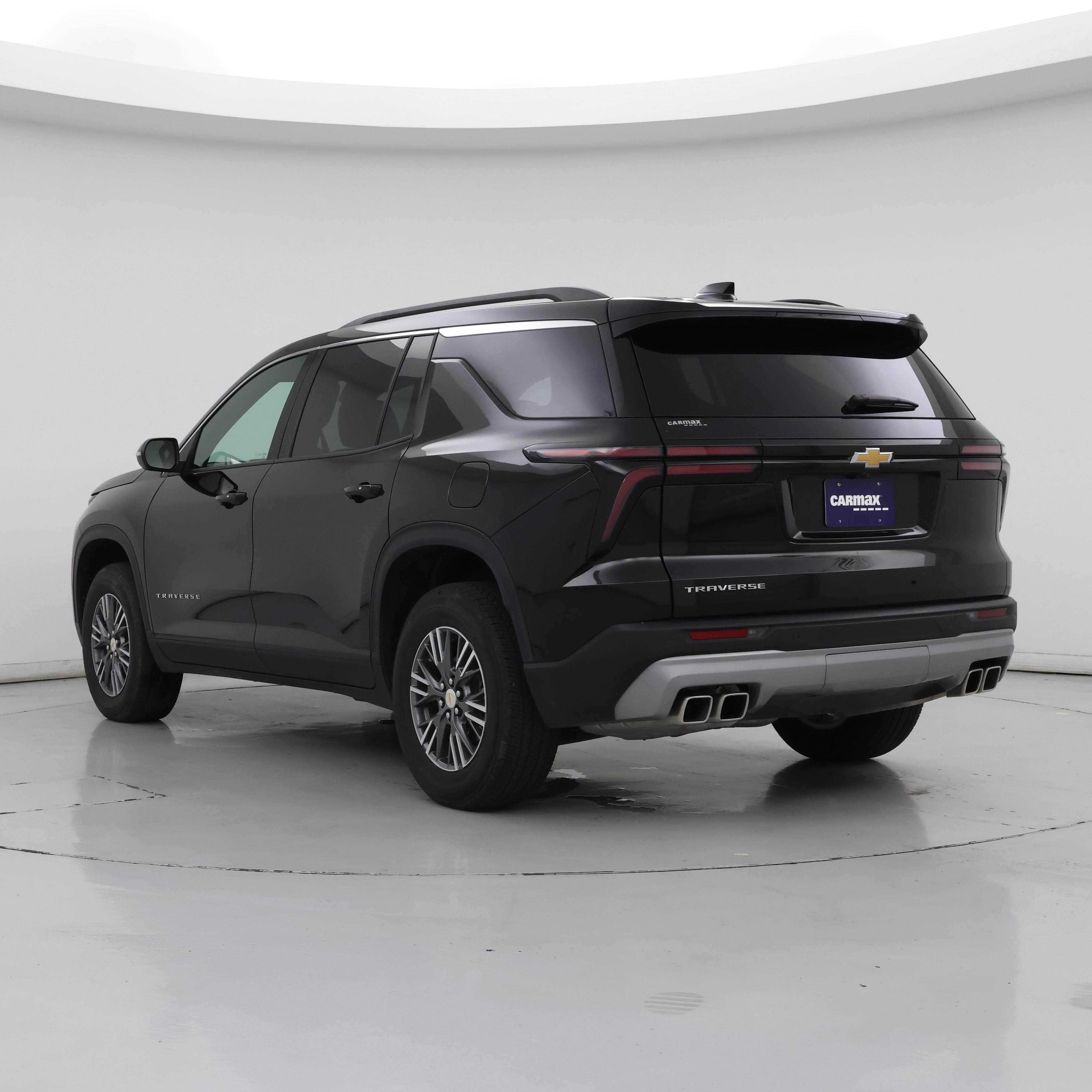 Thumbnail: 2025 Chevrolet Traverse - 2