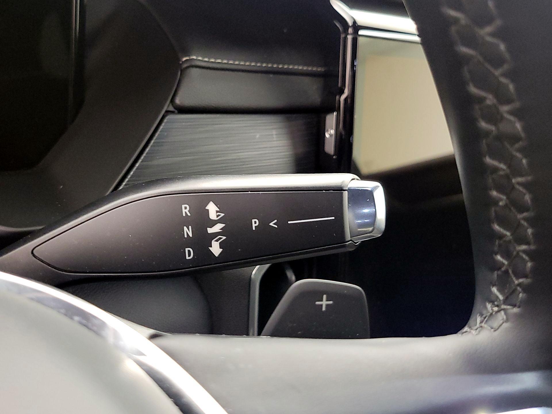 Thumbnail: 2025 GMC Acadia - 18