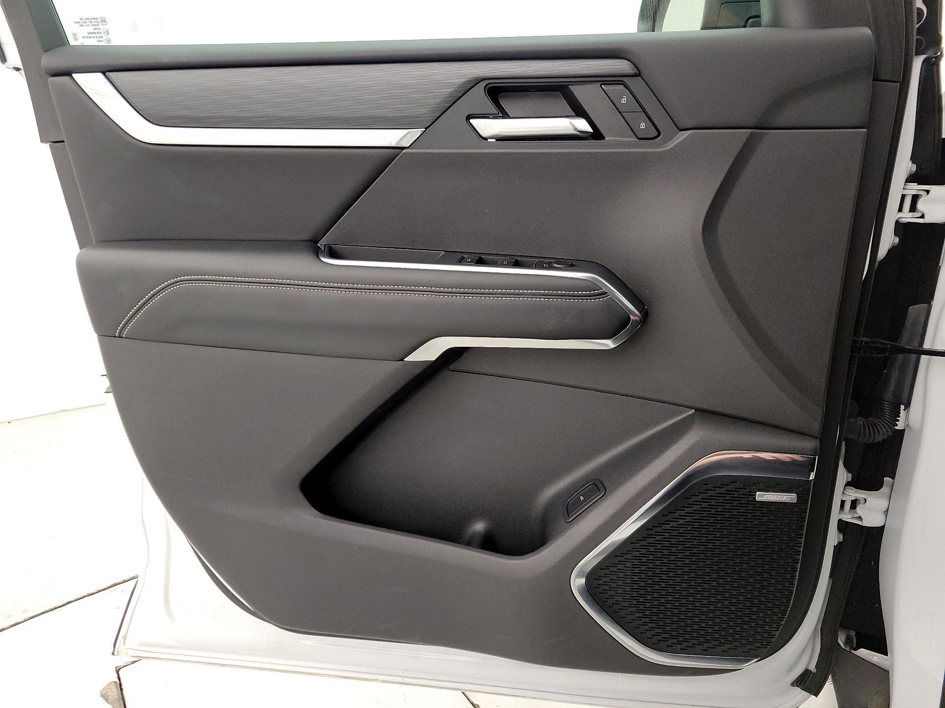 Thumbnail: 2025 GMC Acadia - 12