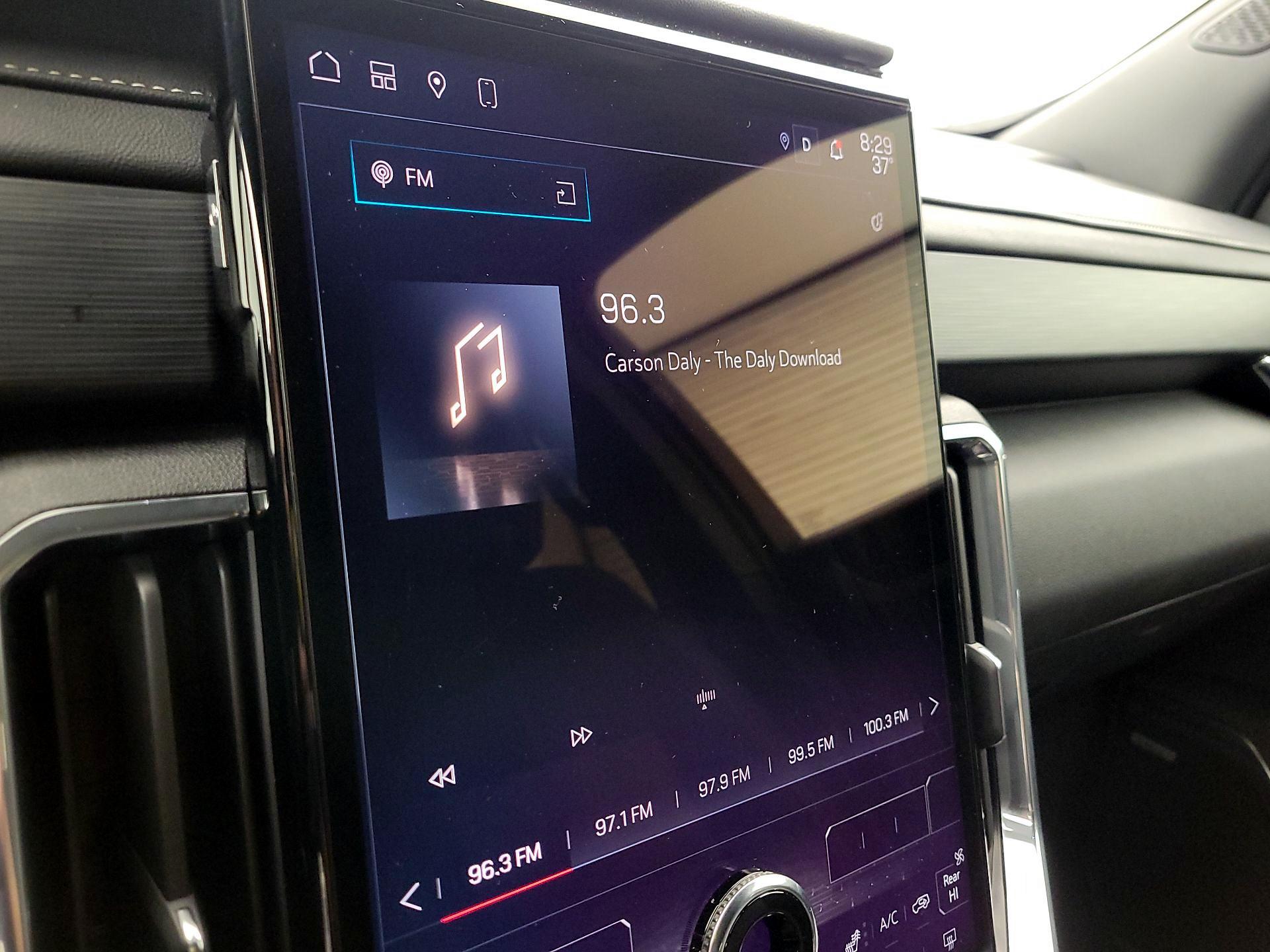 Thumbnail: 2025 GMC Acadia - 15