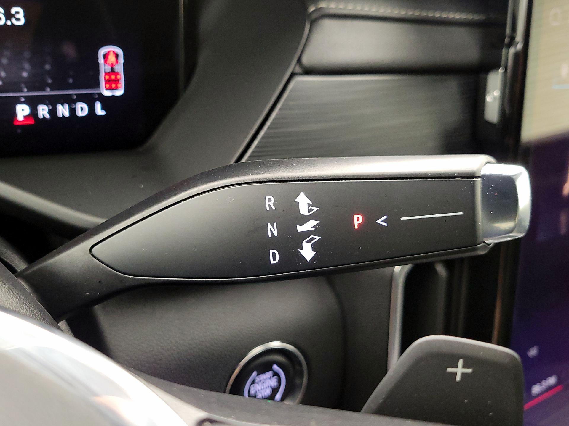 Thumbnail: 2025 GMC Acadia - 17