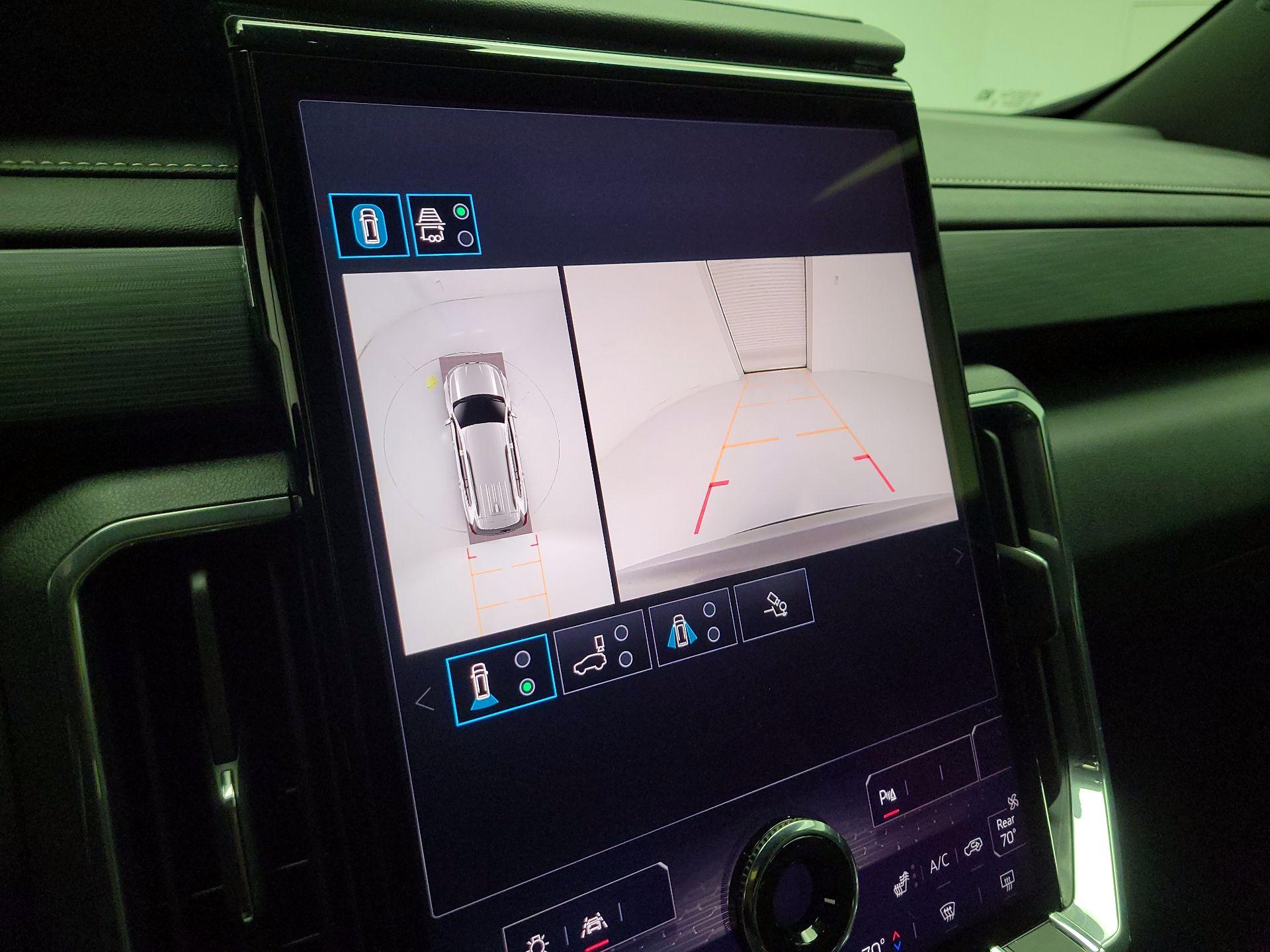 Thumbnail: 2025 GMC Acadia - 13