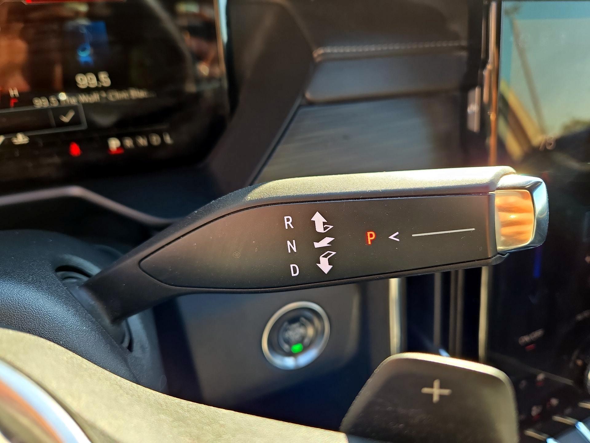 Thumbnail: 2025 GMC Acadia - 17