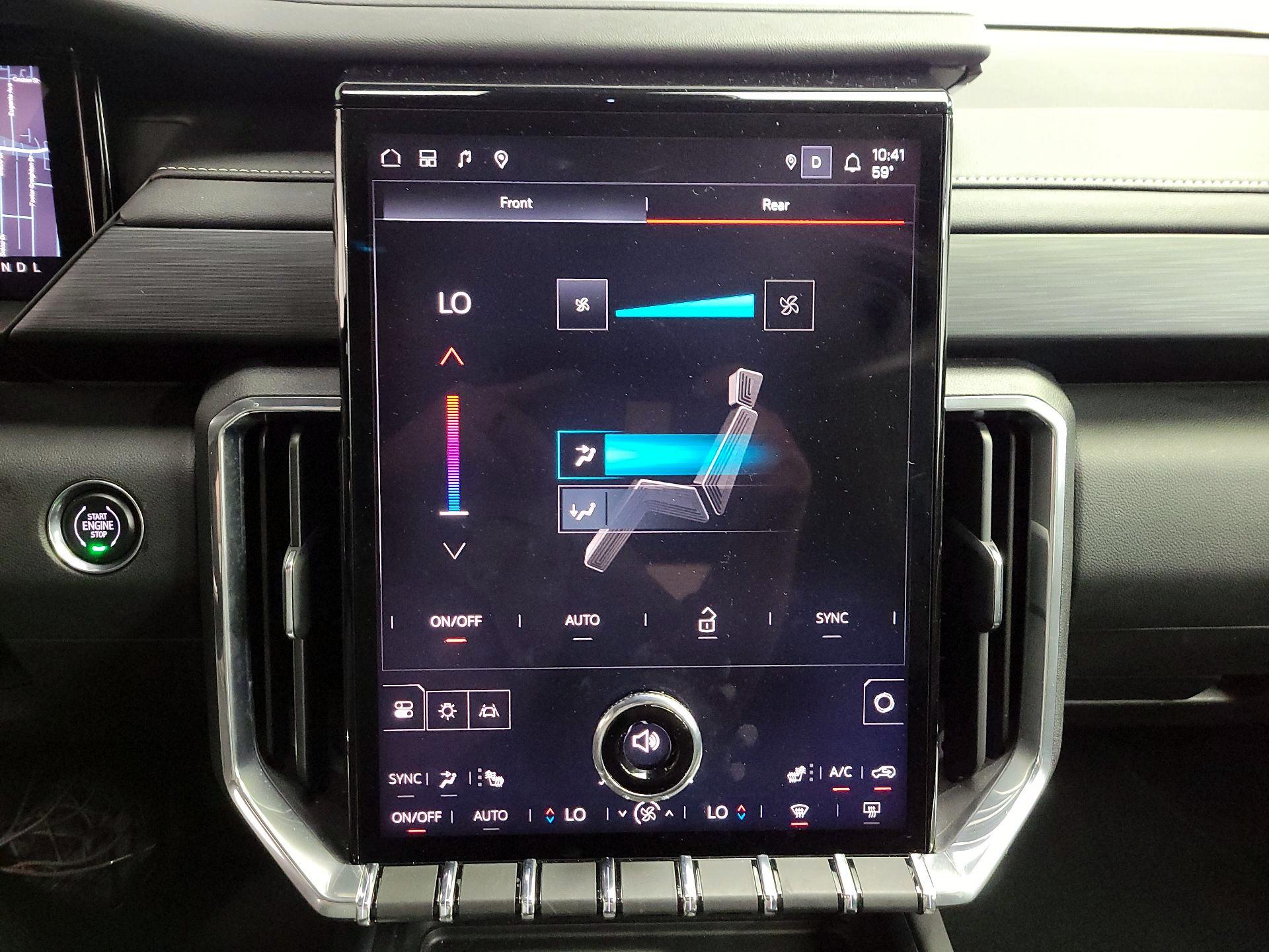 Thumbnail: 2025 GMC Acadia - 17