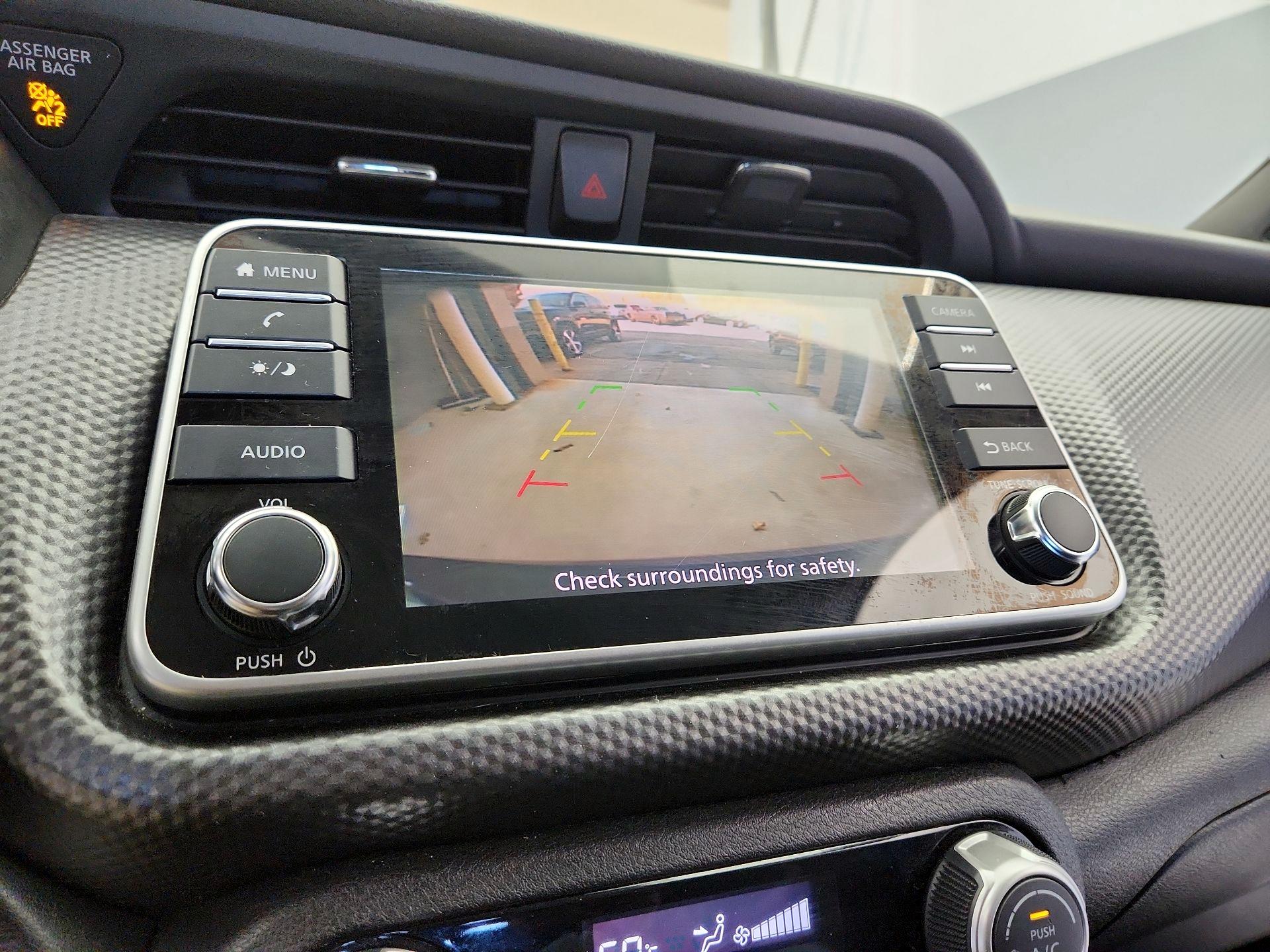 Thumbnail: 2019 Nissan Kicks - 14