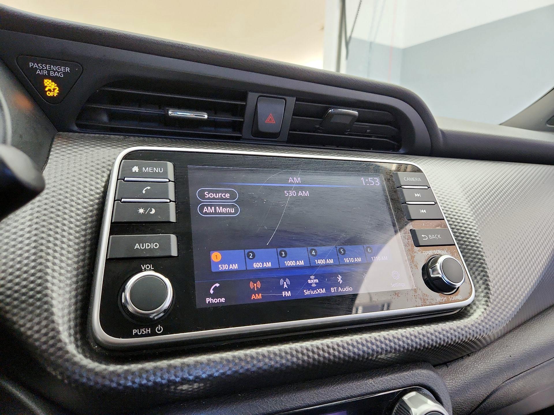 Thumbnail: 2019 Nissan Kicks - 15