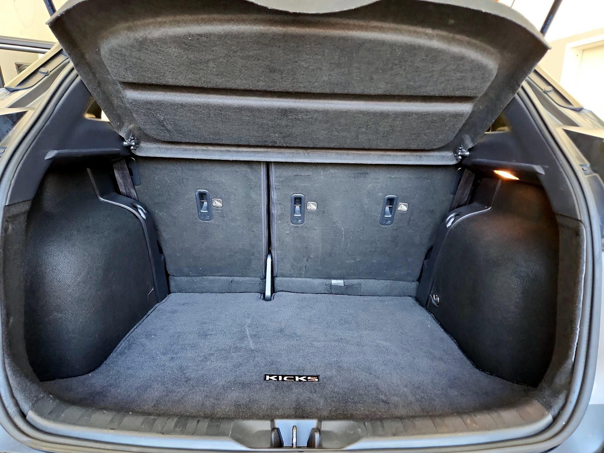 Thumbnail: 2019 Nissan Kicks - 20