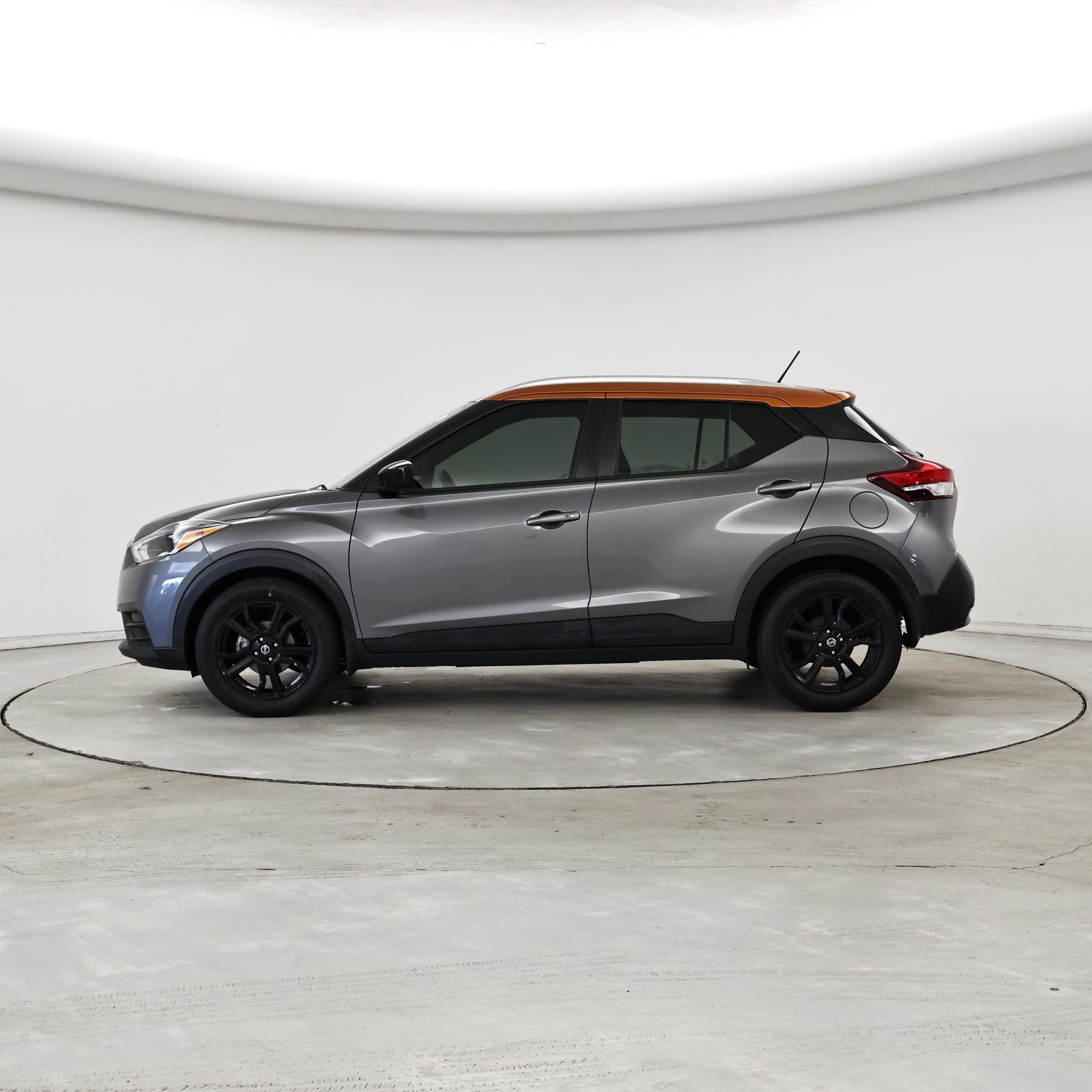 Thumbnail: 2019 Nissan Kicks - 3