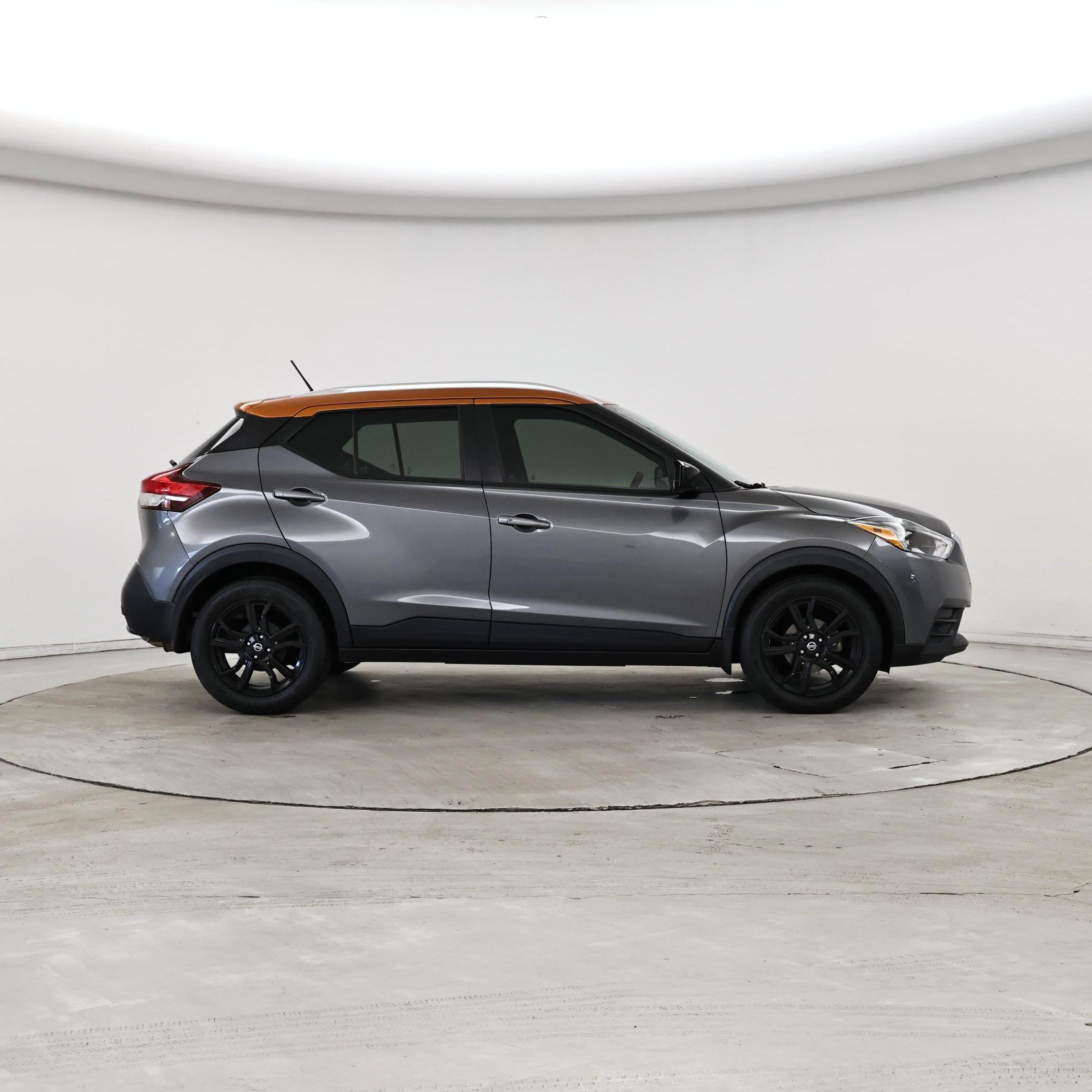 Thumbnail: 2019 Nissan Kicks - 7