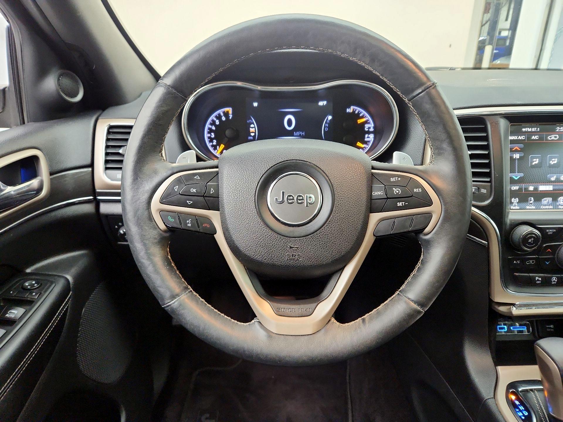 Thumbnail: 2017 Jeep Grand Cherokee - 10