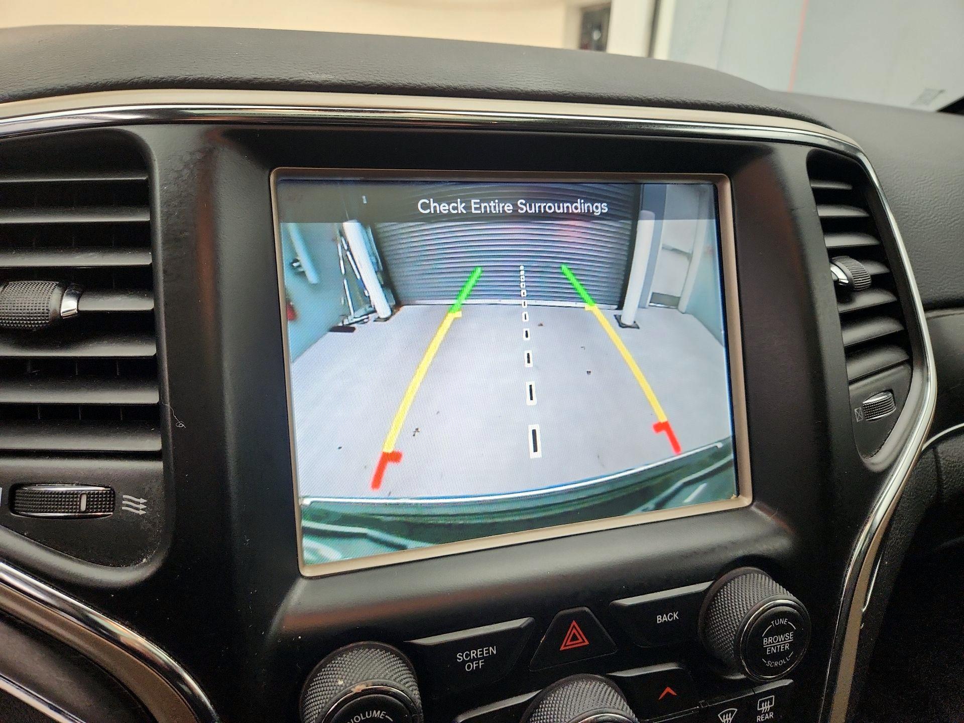 Thumbnail: 2017 Jeep Grand Cherokee - 15