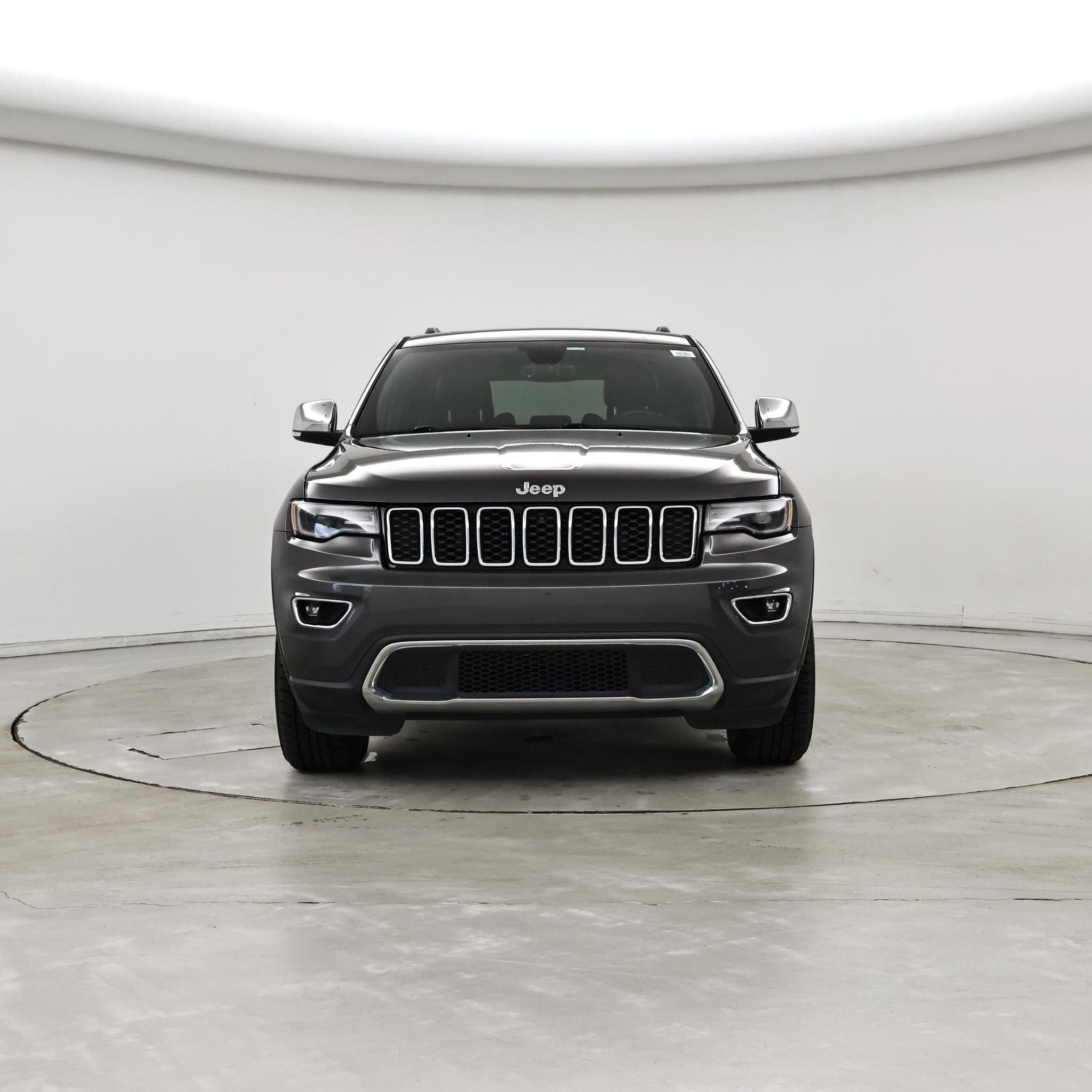 Thumbnail: 2017 Jeep Grand Cherokee - 5