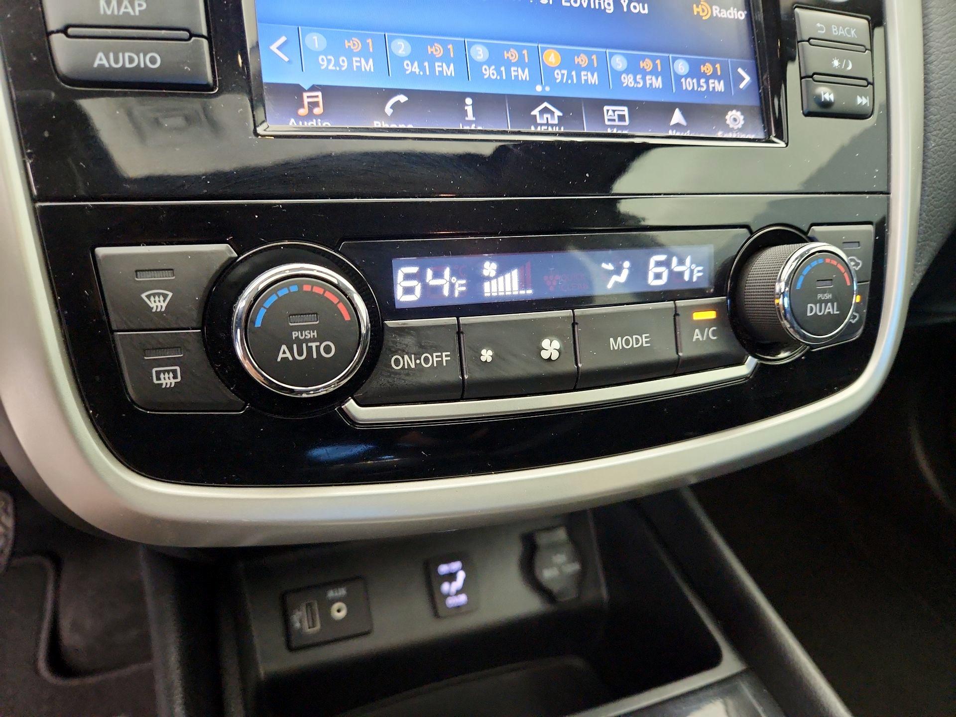 Thumbnail: 2018 Nissan Altima - 17