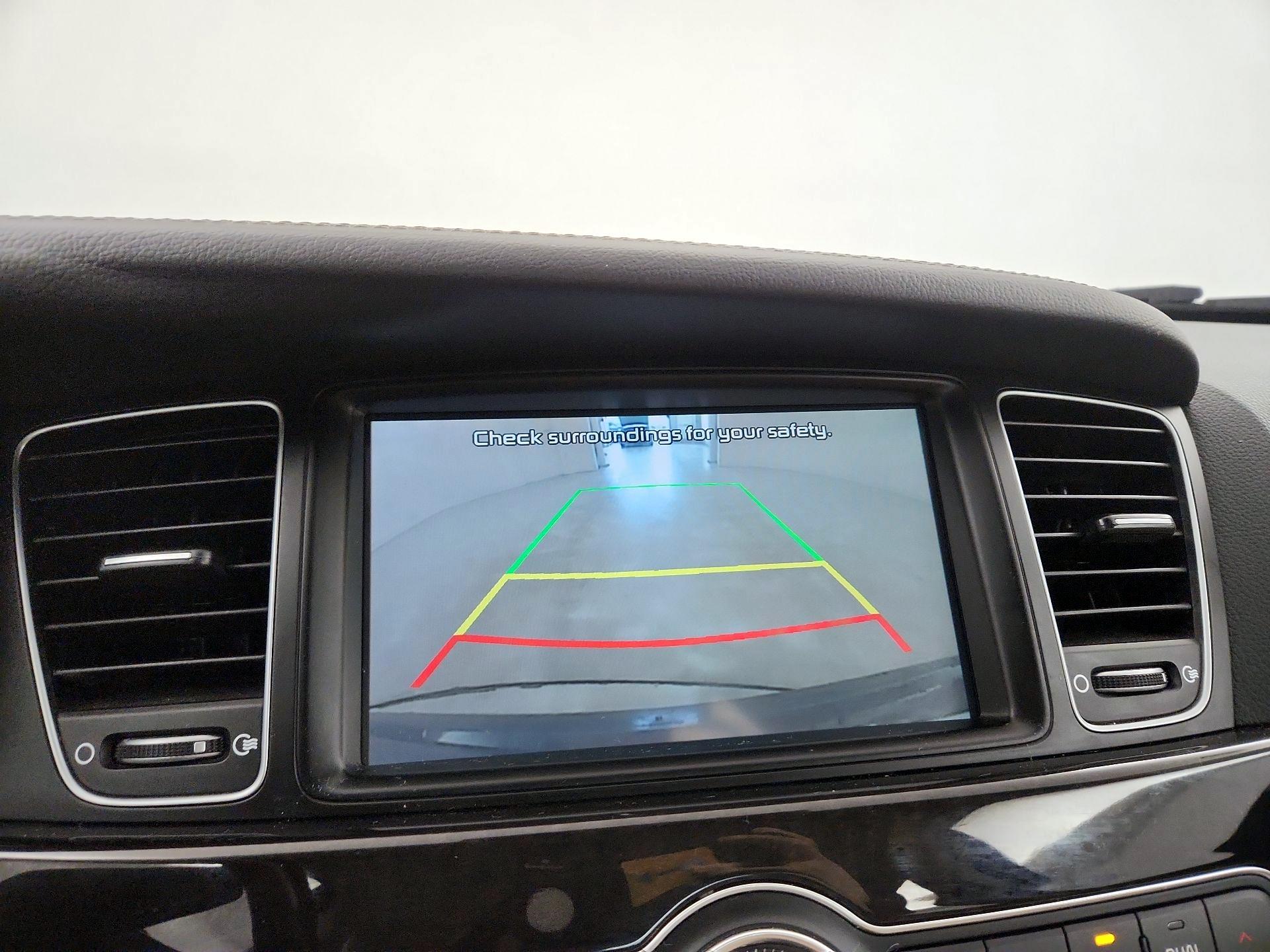 Thumbnail: 2015 Kia Cadenza - 15