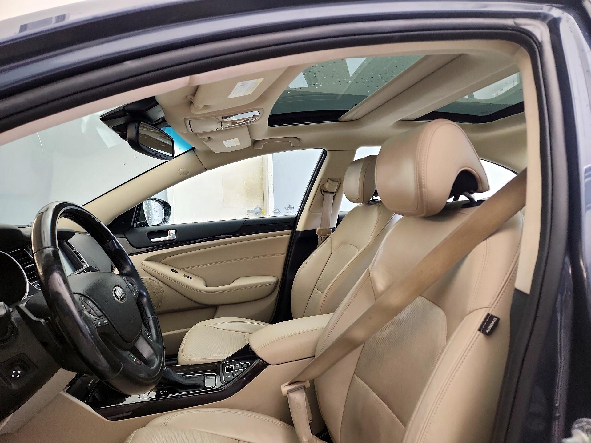 Thumbnail: 2015 Kia Cadenza - 20