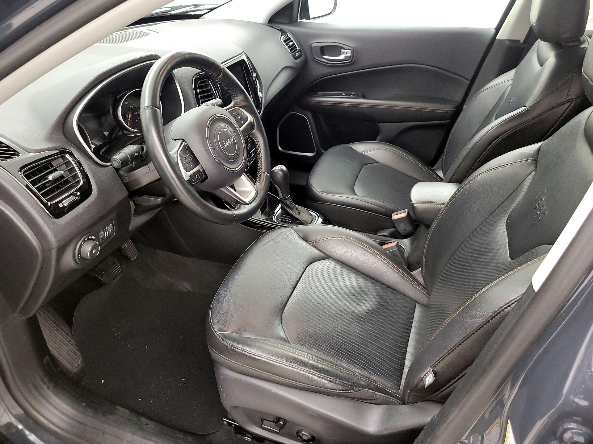 Thumbnail: 2018 Jeep Compass - 11