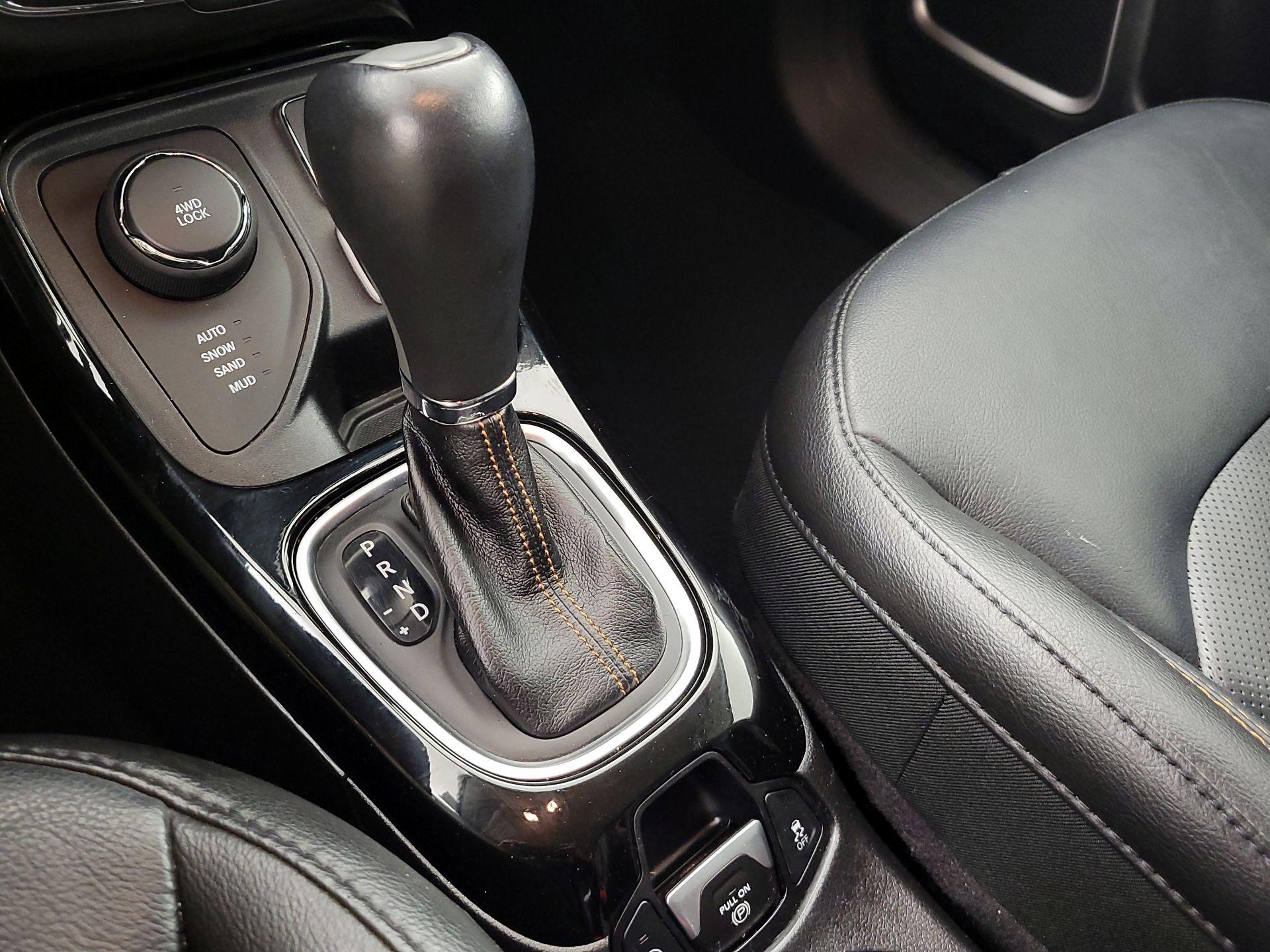 Thumbnail: 2018 Jeep Compass - 18