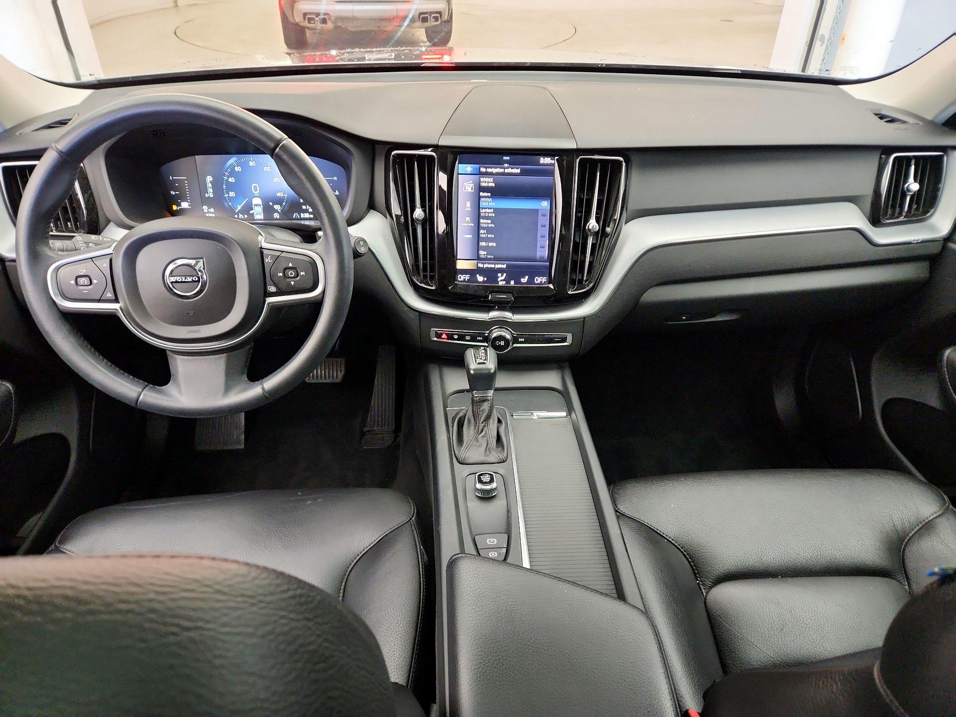 Thumbnail: 2018 Volvo XC60 - 9