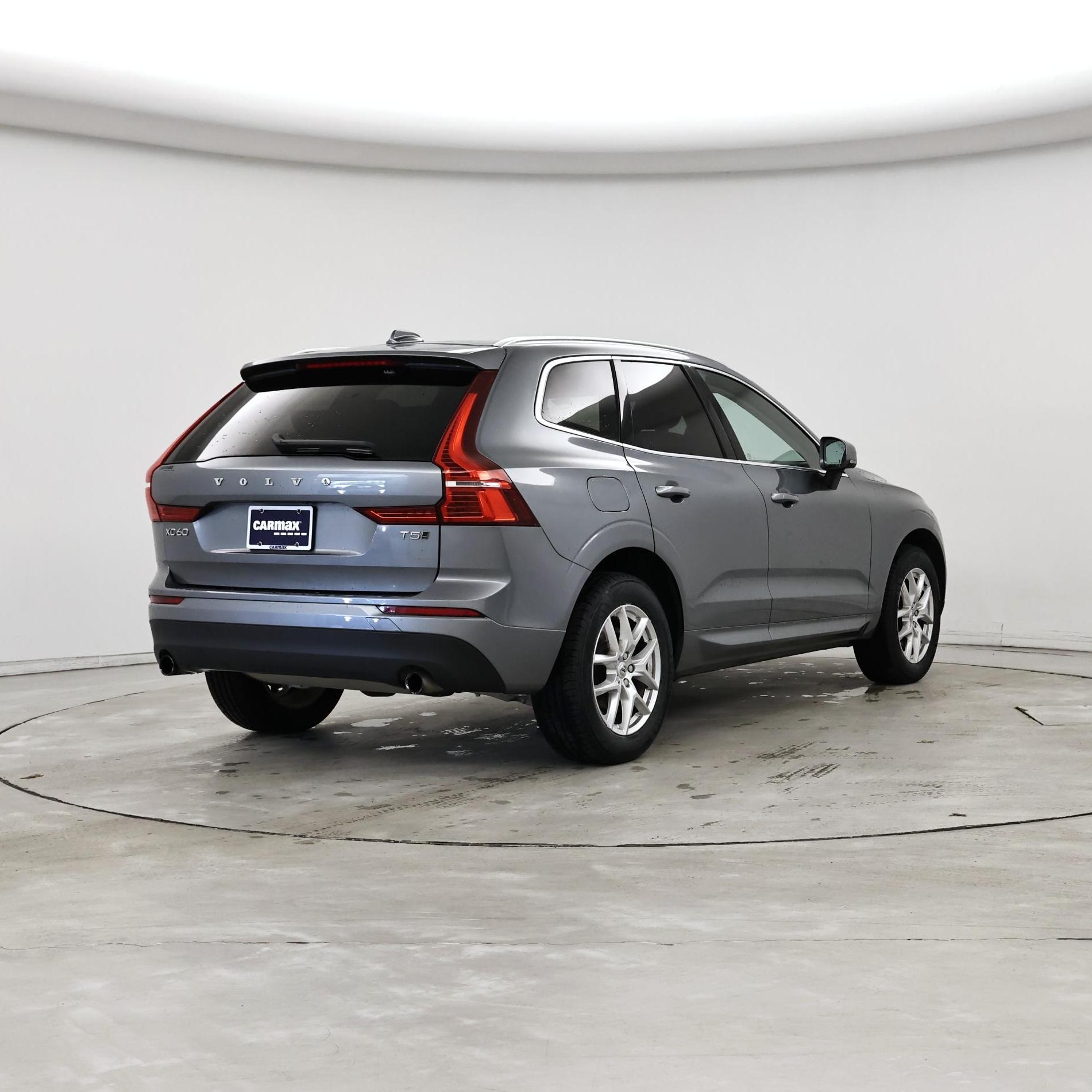 Thumbnail: 2018 Volvo XC60 - 8