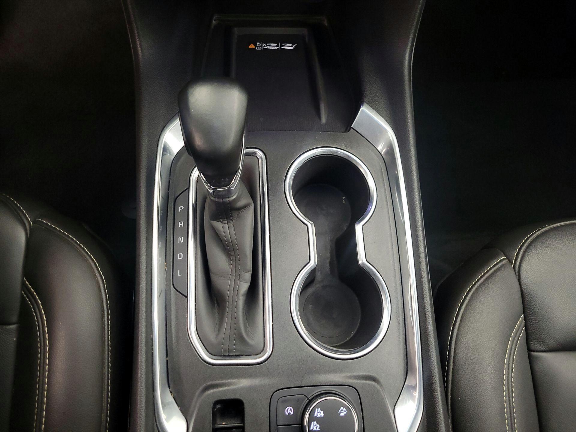 Thumbnail: 2023 Chevrolet Traverse - 17