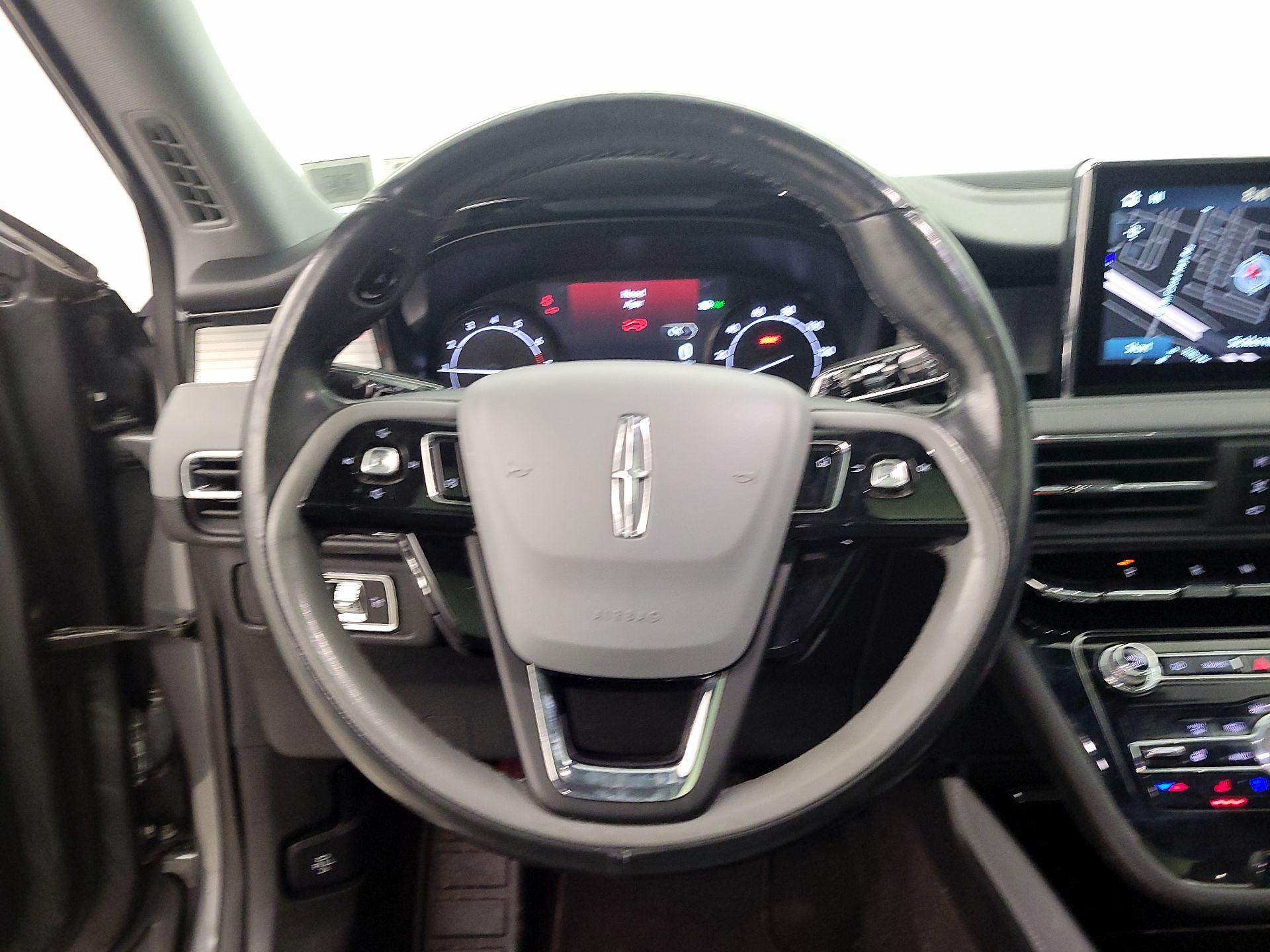 Thumbnail: 2022 Lincoln Corsair - 10