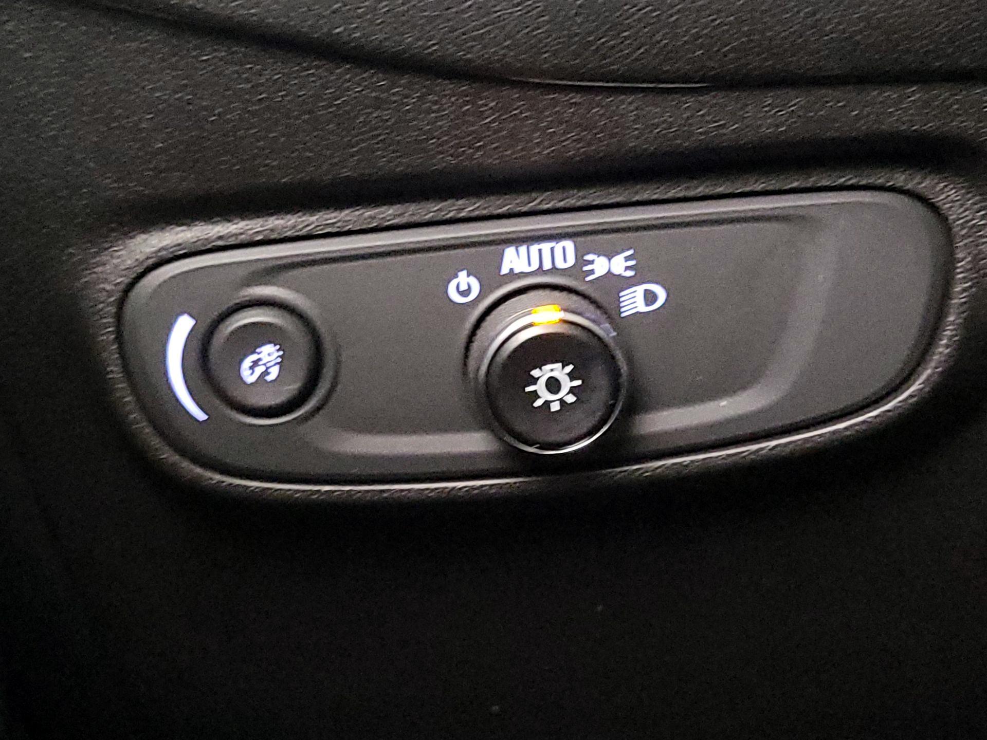 Thumbnail: 2022 Chevrolet Equinox - 13