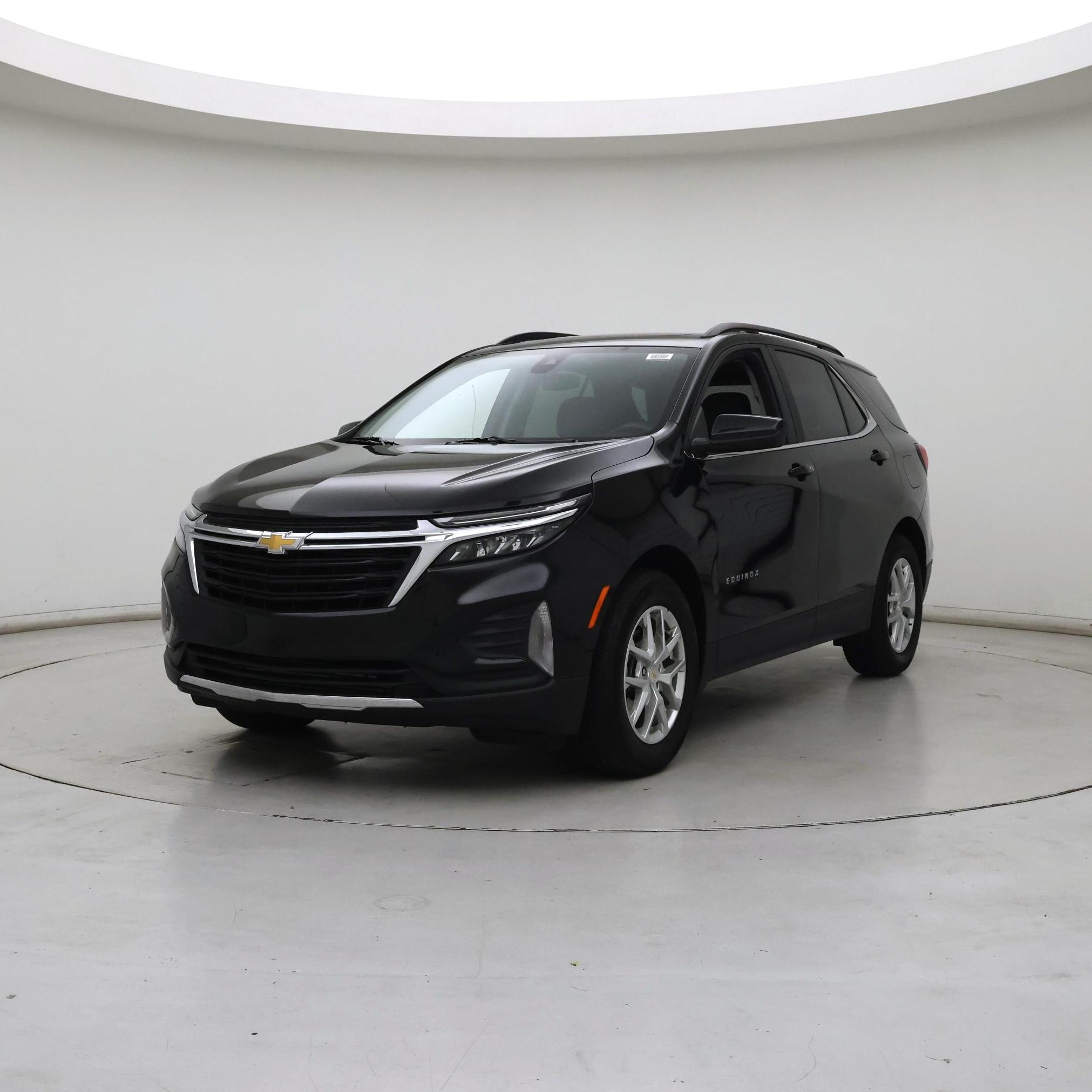 Thumbnail: 2022 Chevrolet Equinox - 4