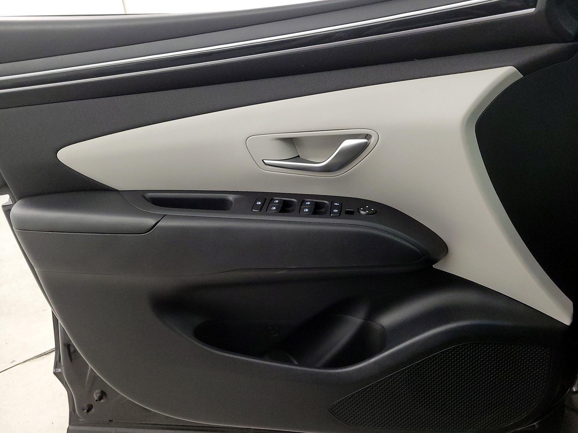 Thumbnail: 2023 Hyundai Tucson - 12