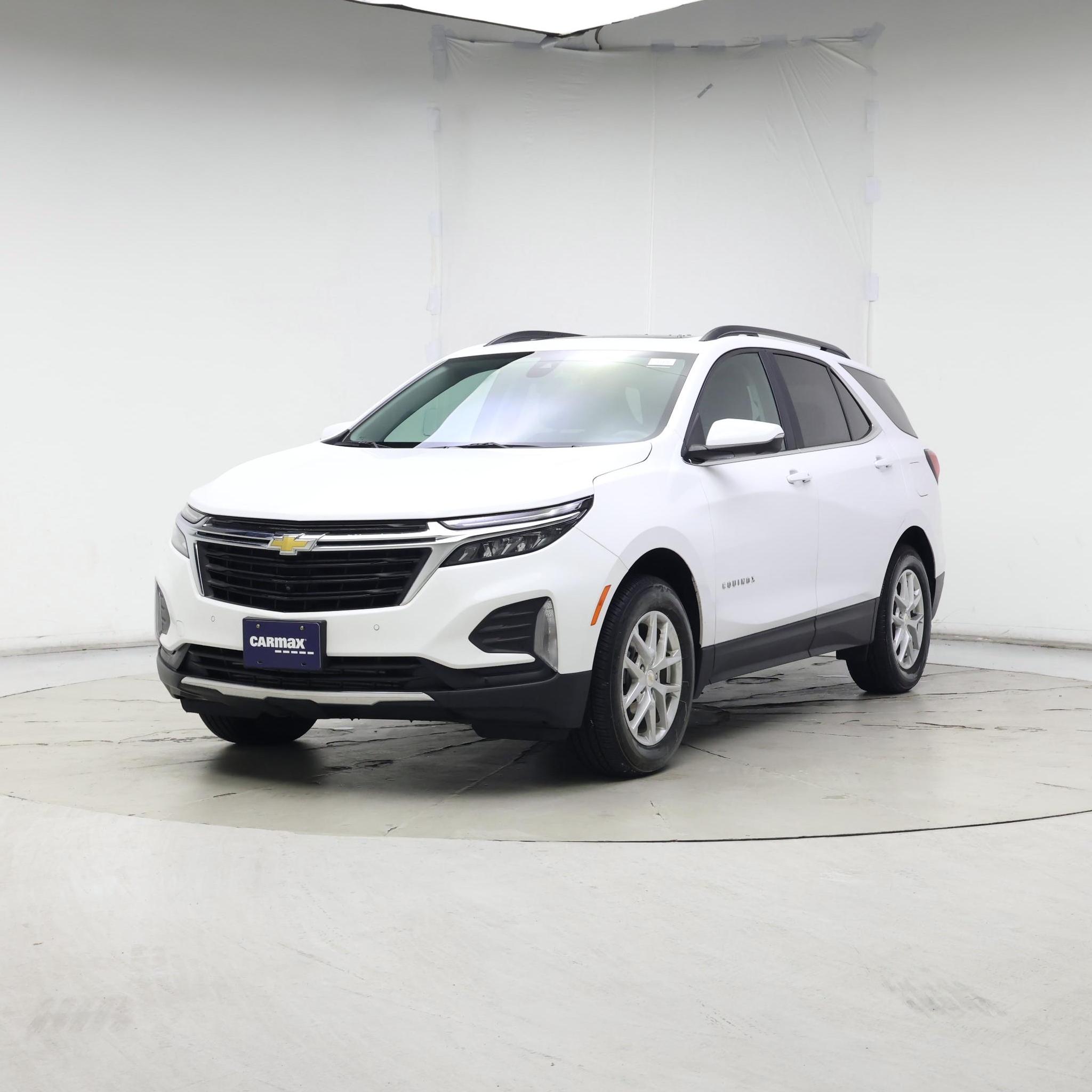 Thumbnail: 2022 Chevrolet Equinox - 4