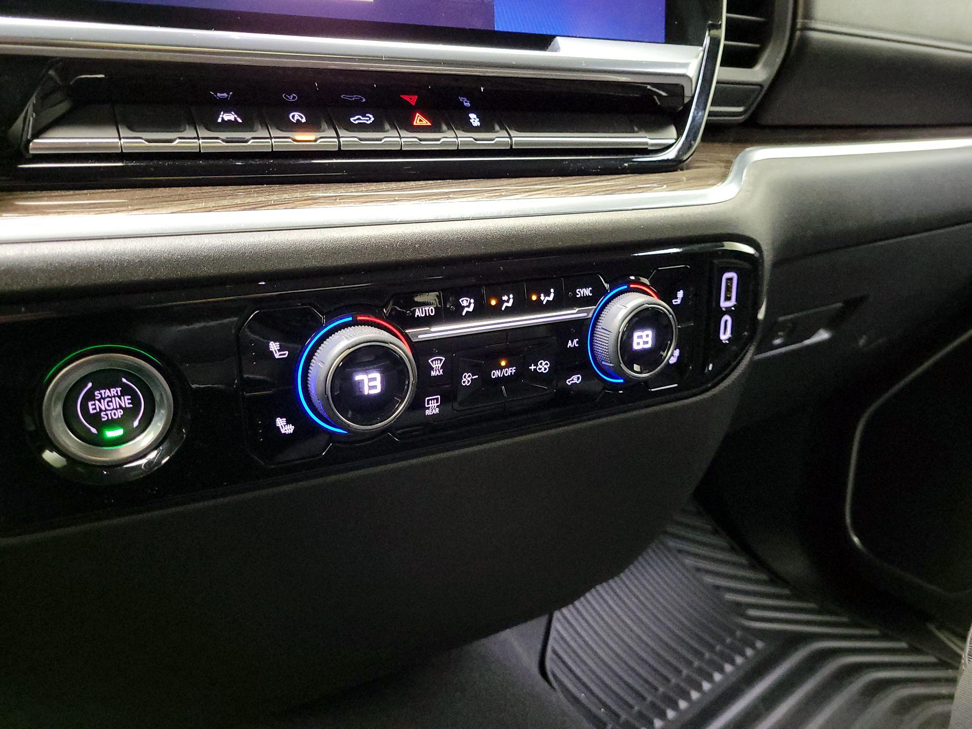 Thumbnail: 2023 Chevrolet Silverado 1500 - 17