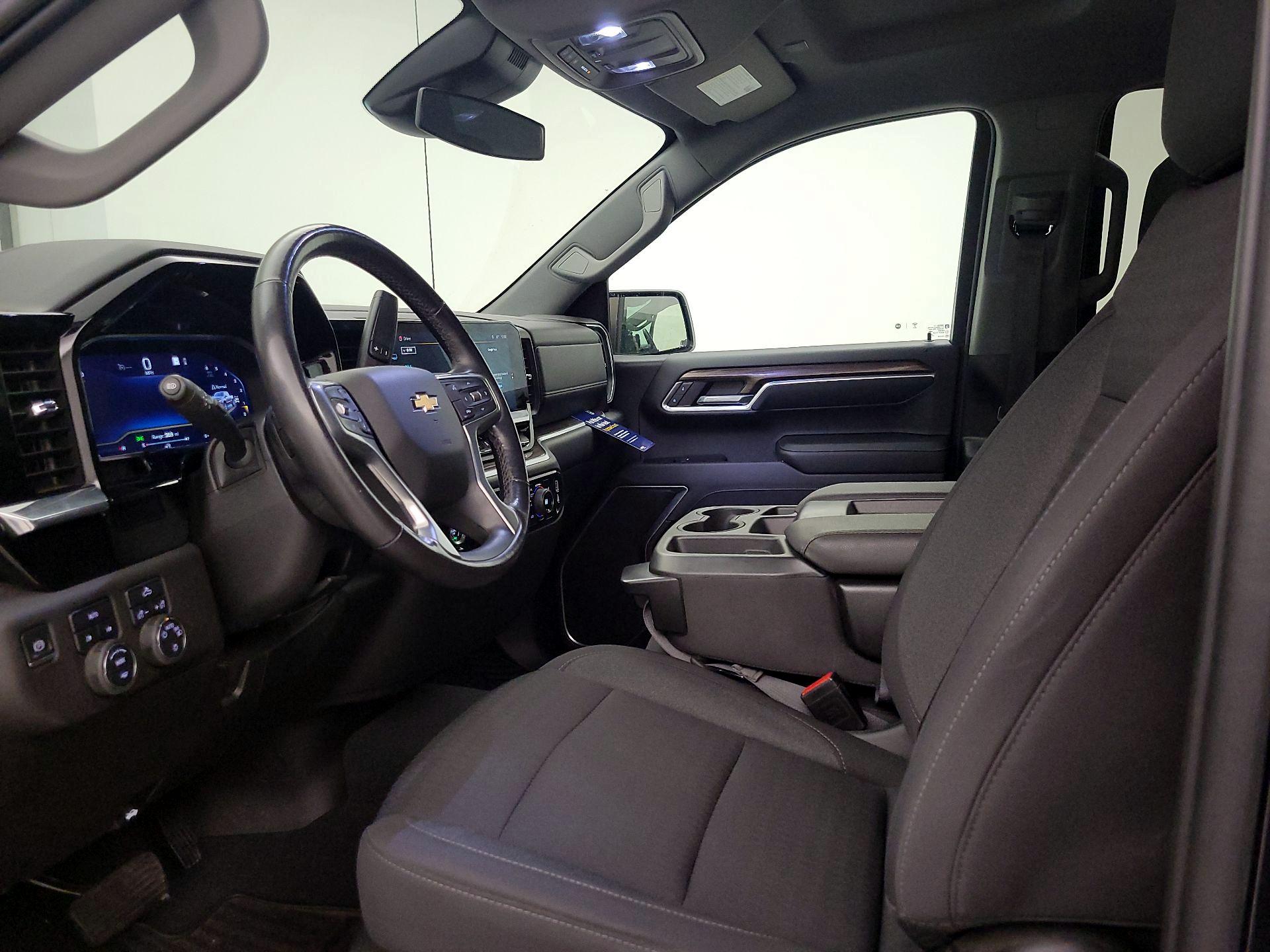 Thumbnail: 2022 Chevrolet Silverado 1500 - 11