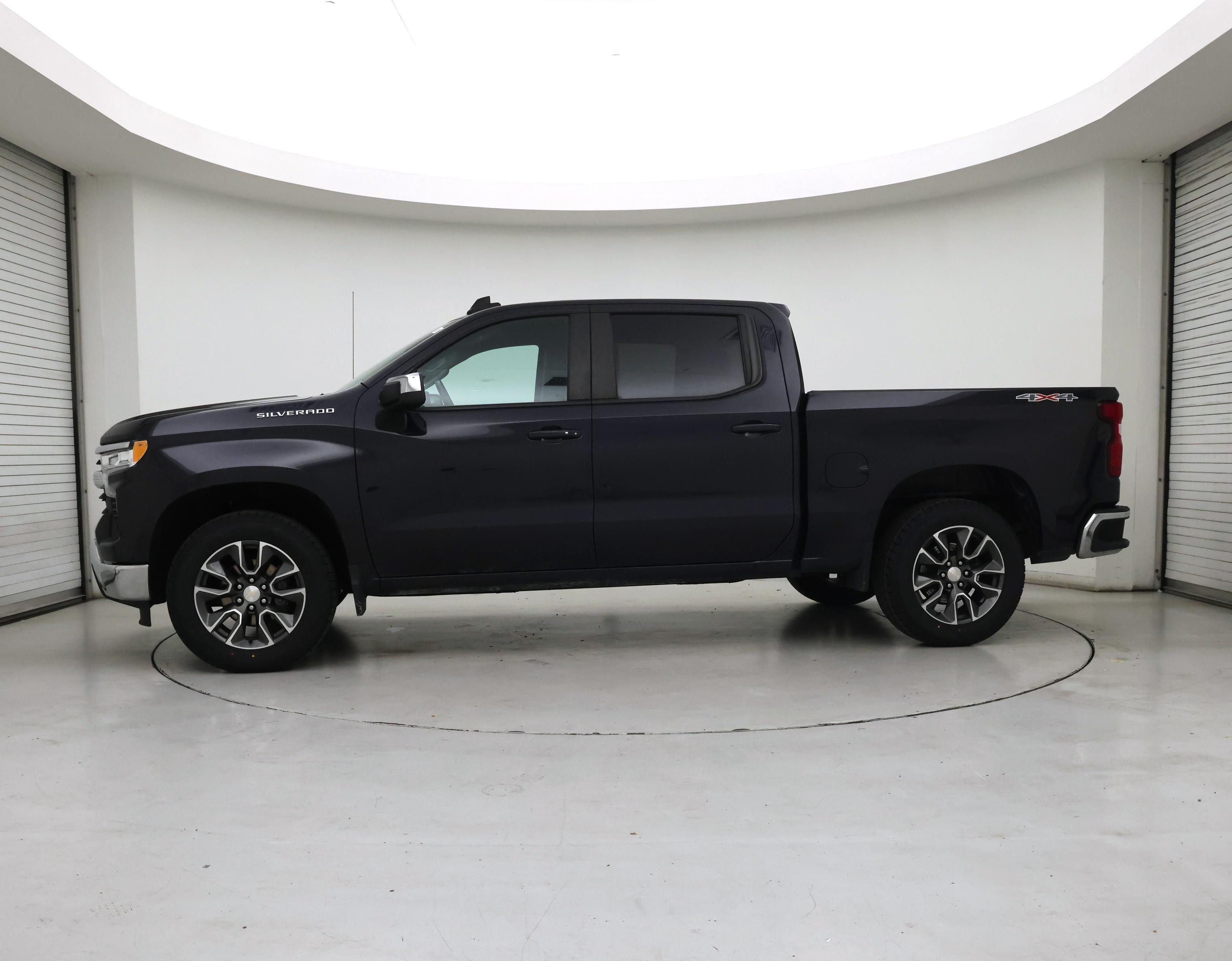 Thumbnail: 2022 Chevrolet Silverado 1500 - 3