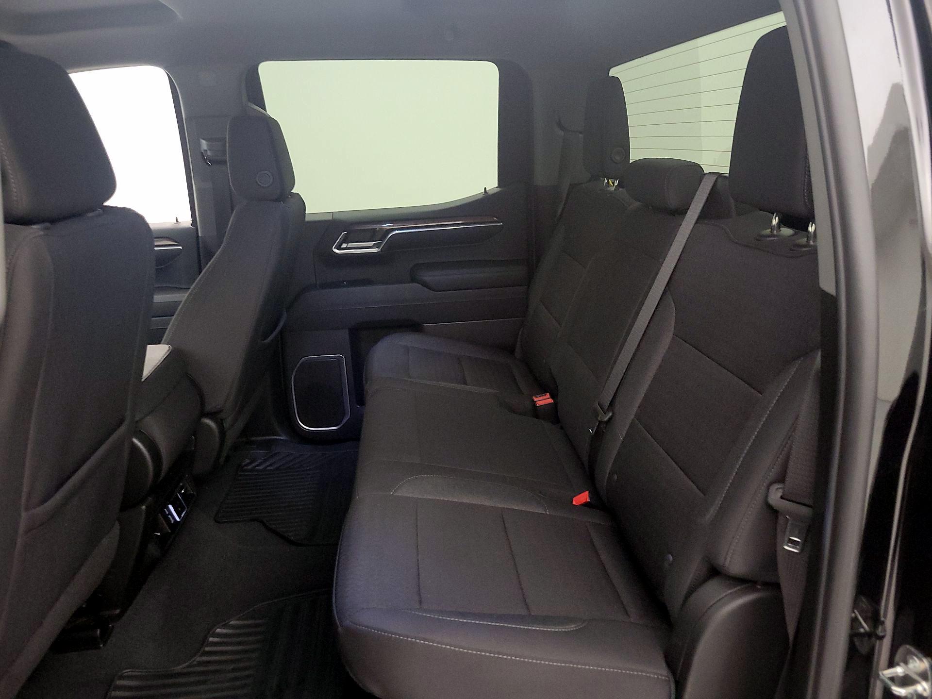 Thumbnail: 2023 Chevrolet Silverado 1500 - 19