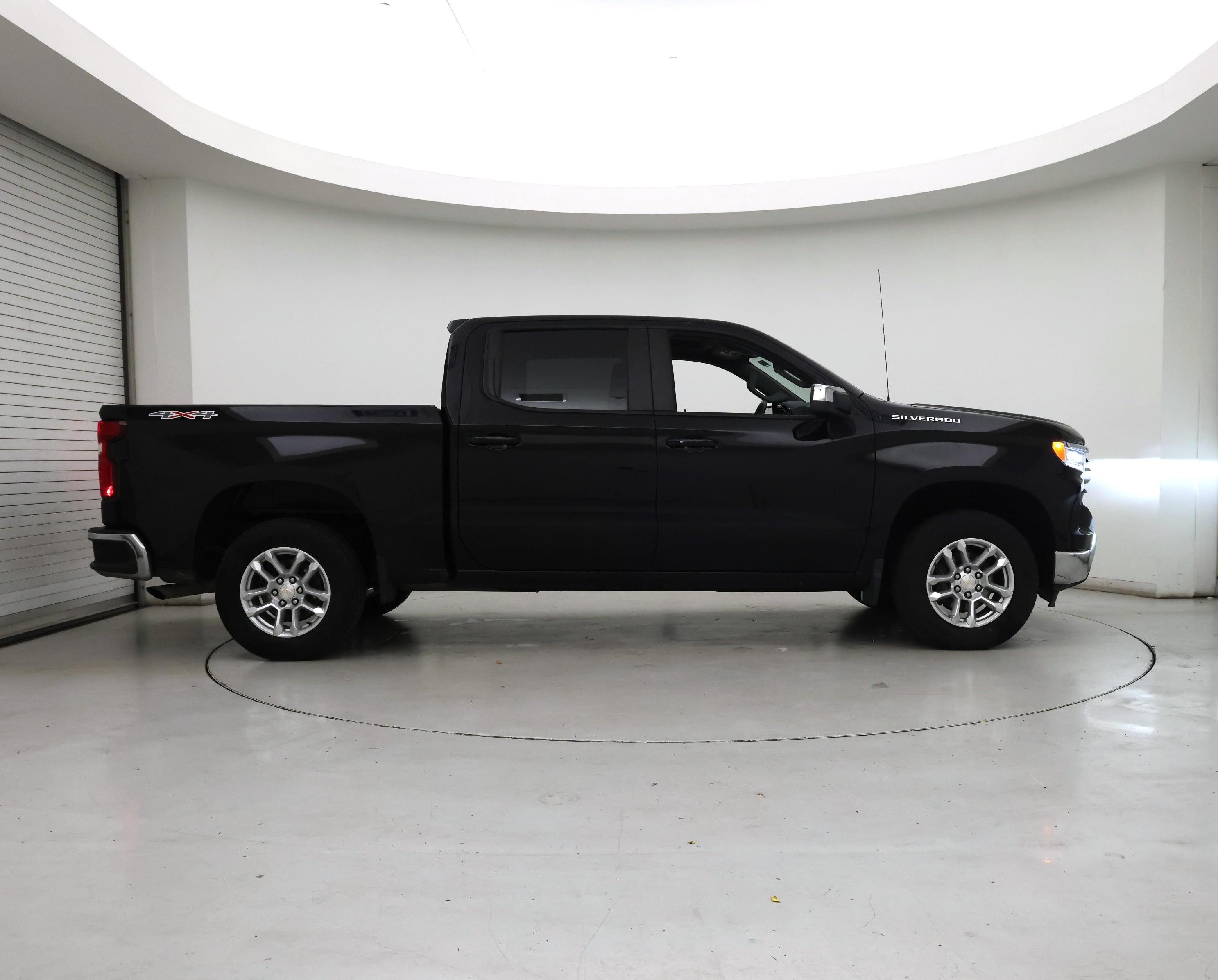 Thumbnail: 2023 Chevrolet Silverado 1500 - 7