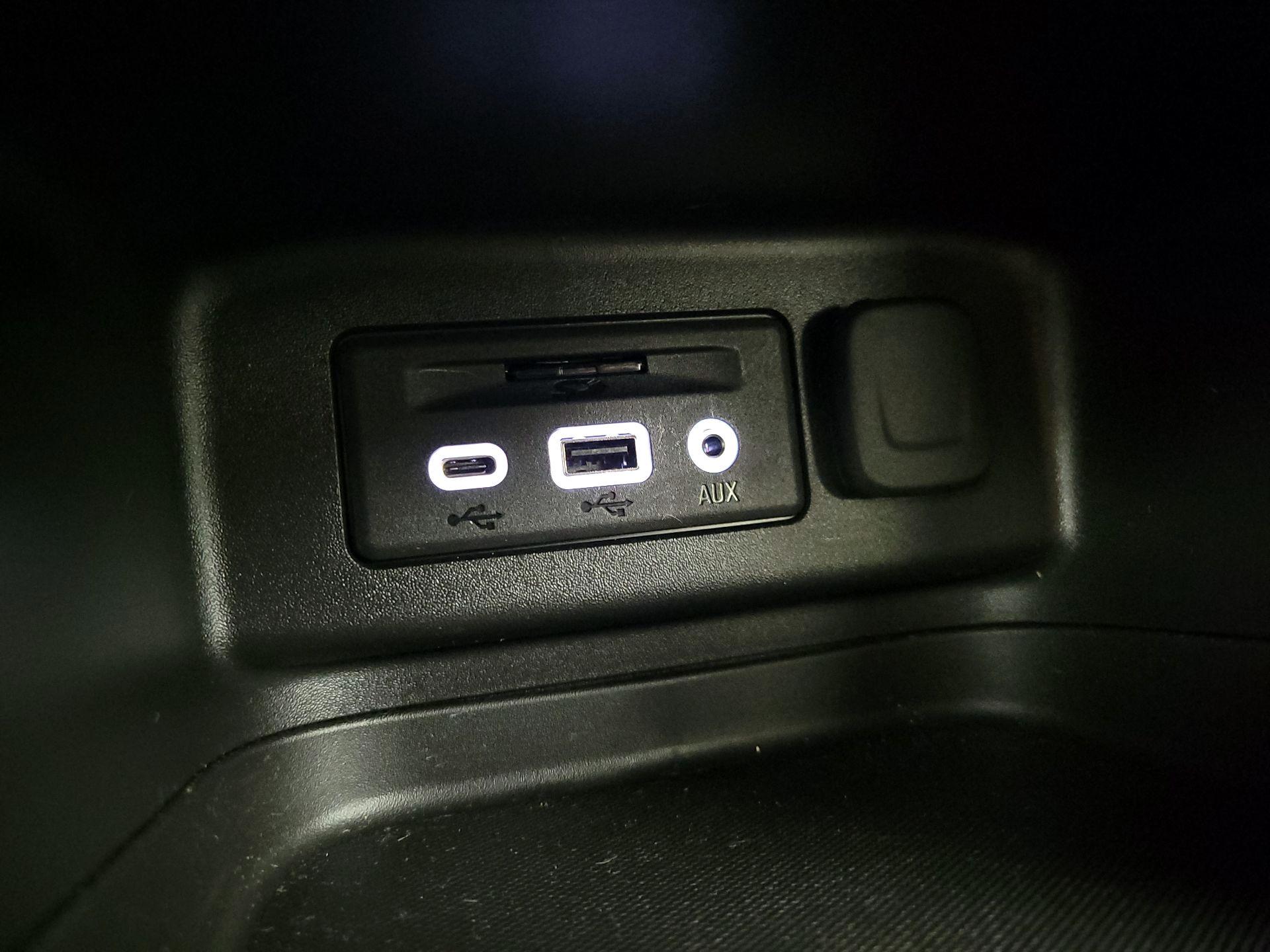 Thumbnail: 2022 Chevrolet Equinox - 19