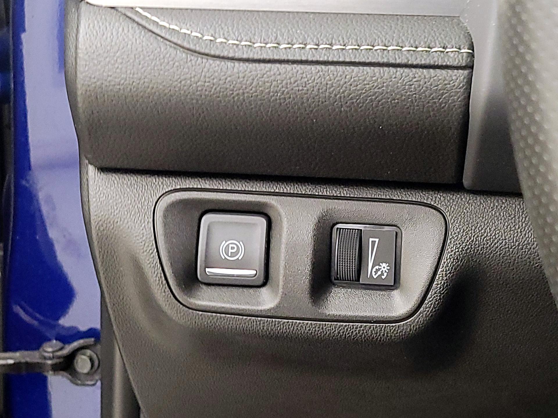 Thumbnail: 2023 GMC Acadia - 13