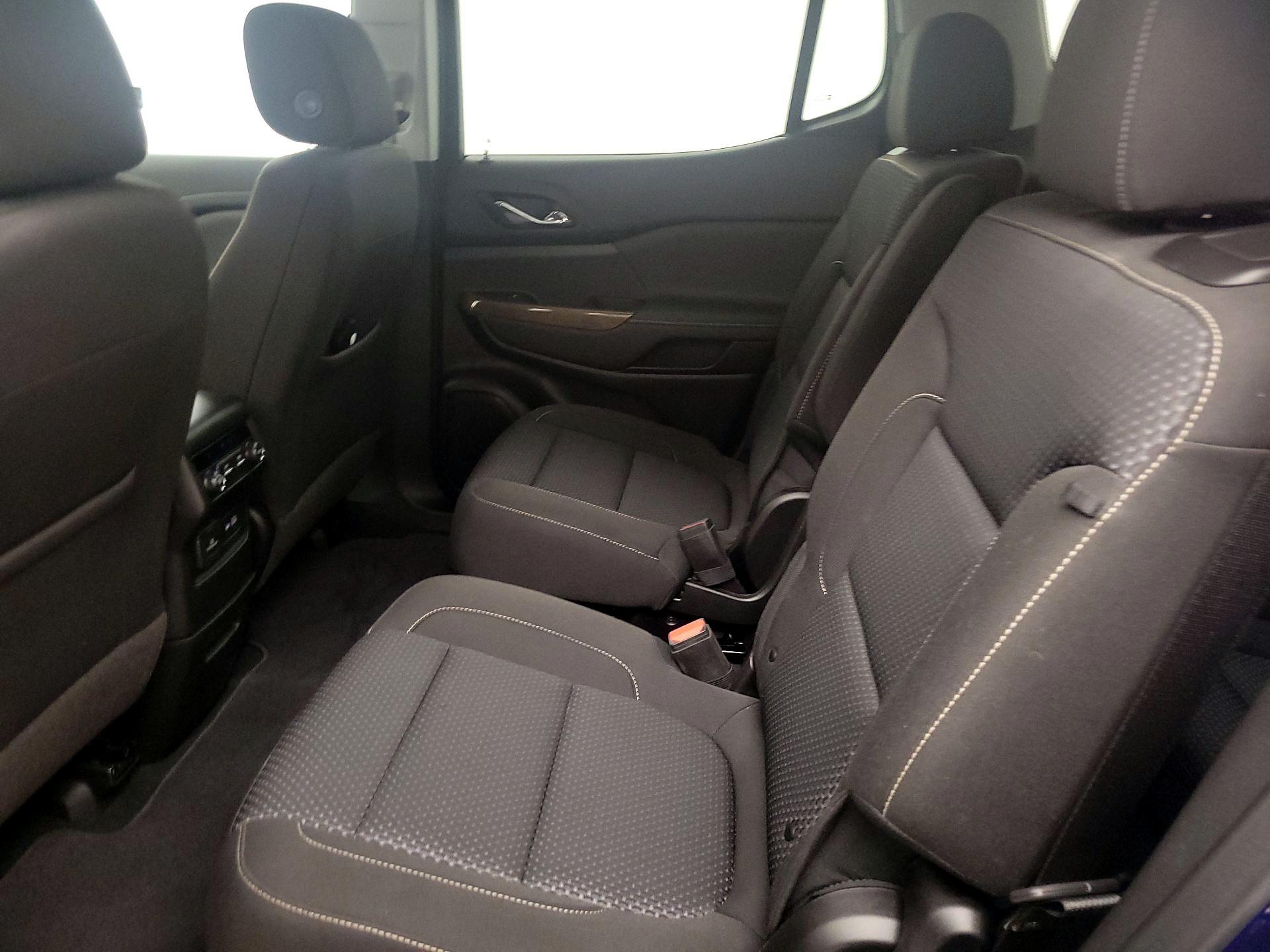 Thumbnail: 2023 GMC Acadia - 19